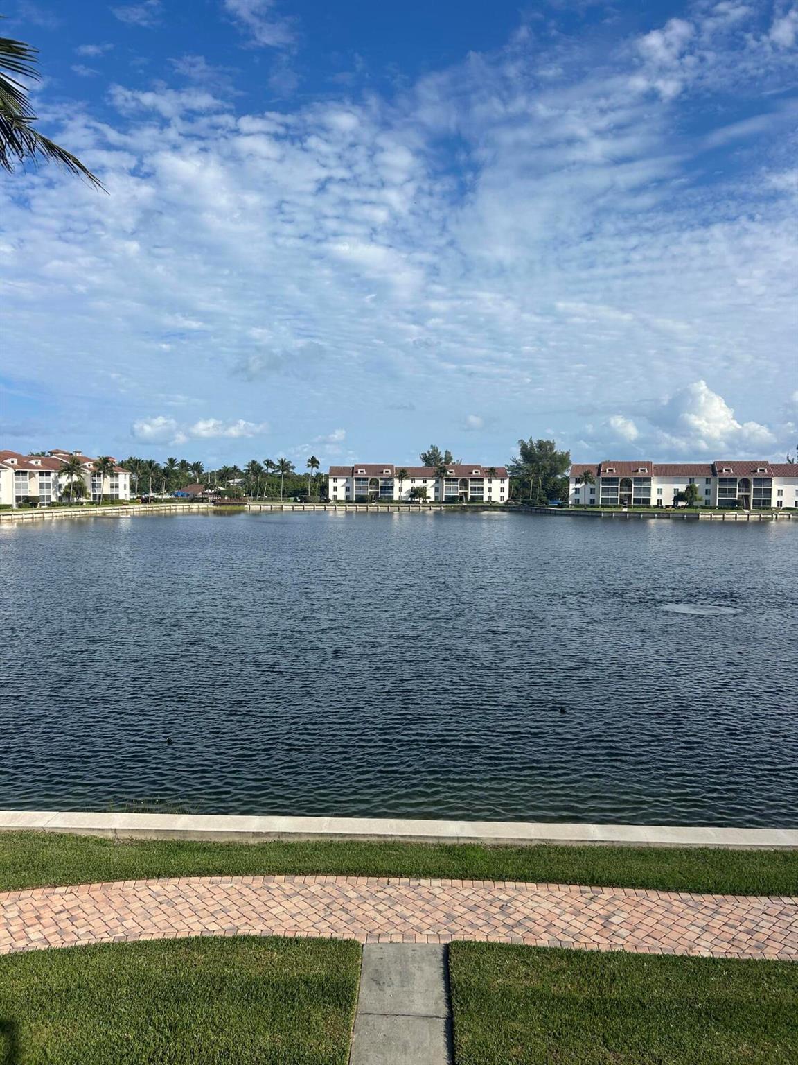 Jensen Beach Club Condo