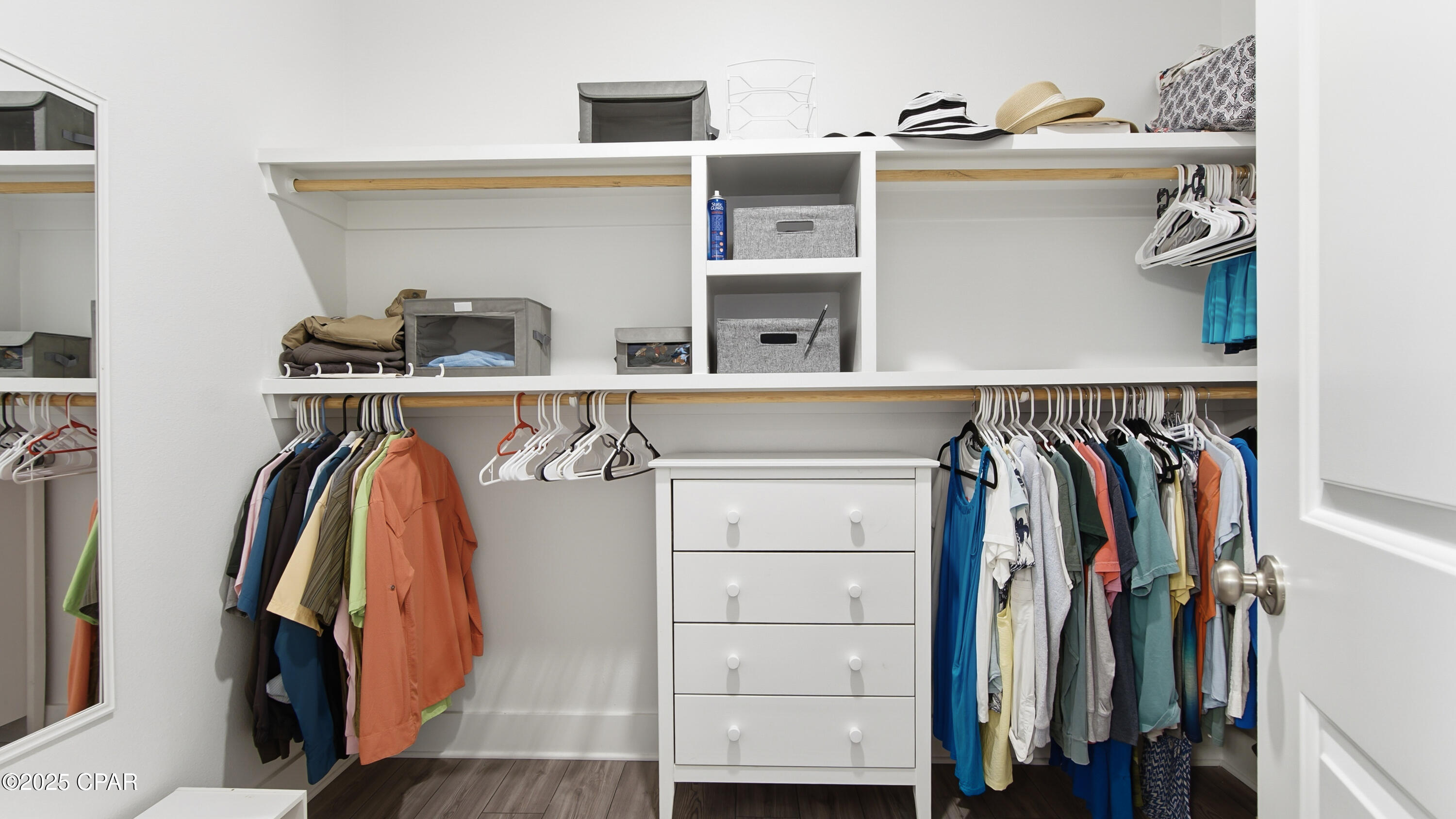 Image 34 For 102 St Charles Street