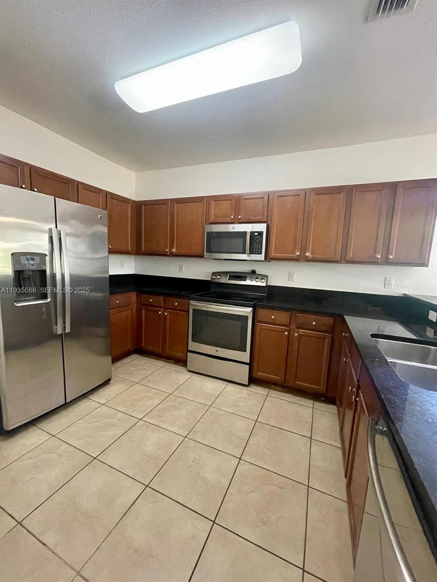 St Maarten At Grand Bay C