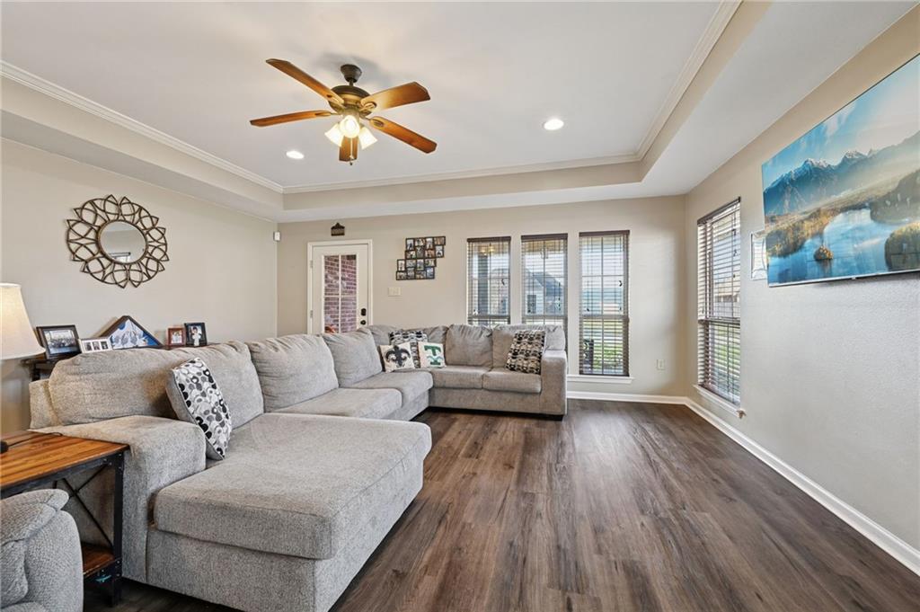 Homes for sale in Livingston, LA | 28328 Lake Salvador Rd, Livingston, LA 70754 | MLS# 2535650