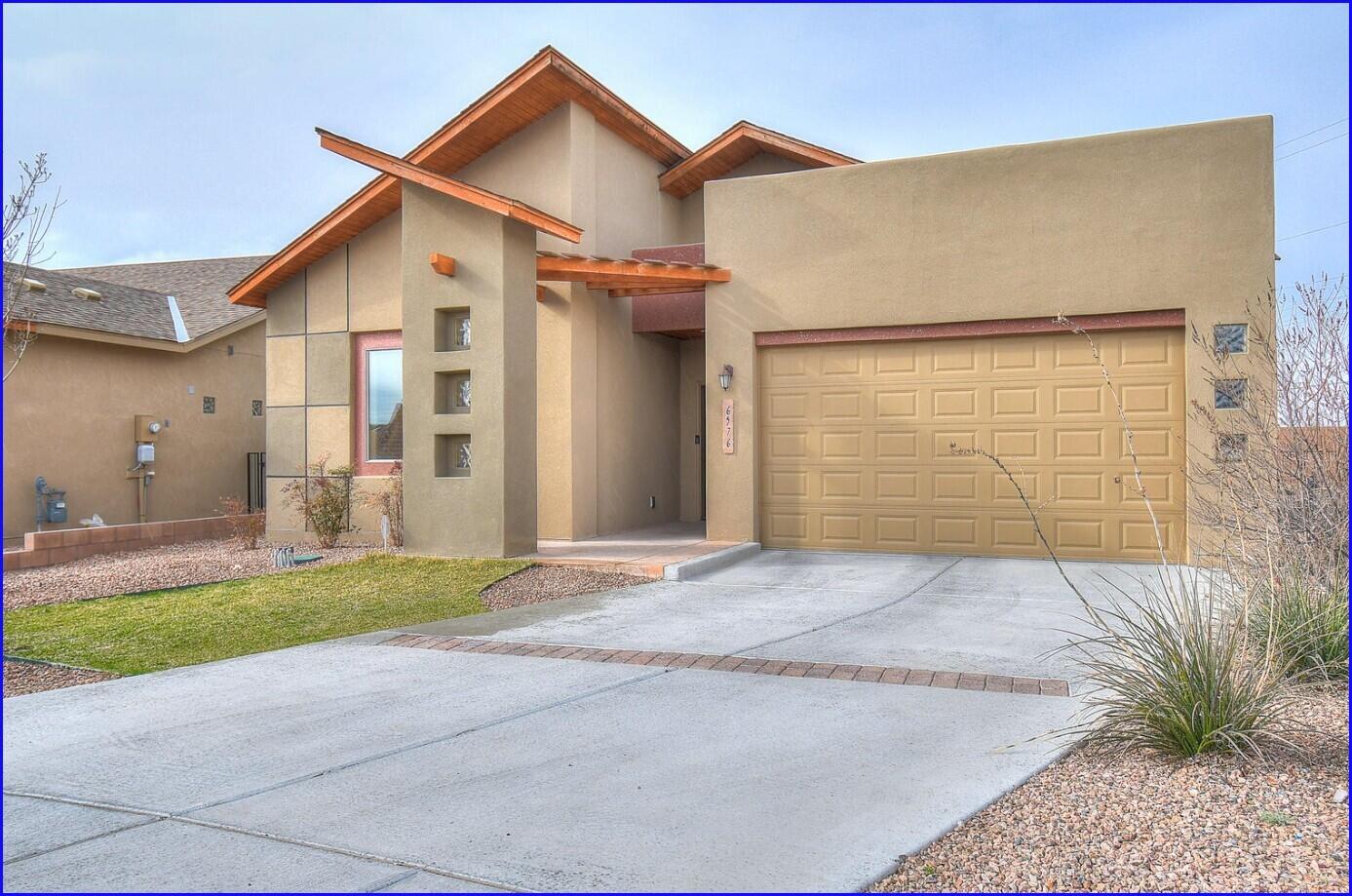 6576 Jazmin Place, Albuquerque NM 87114