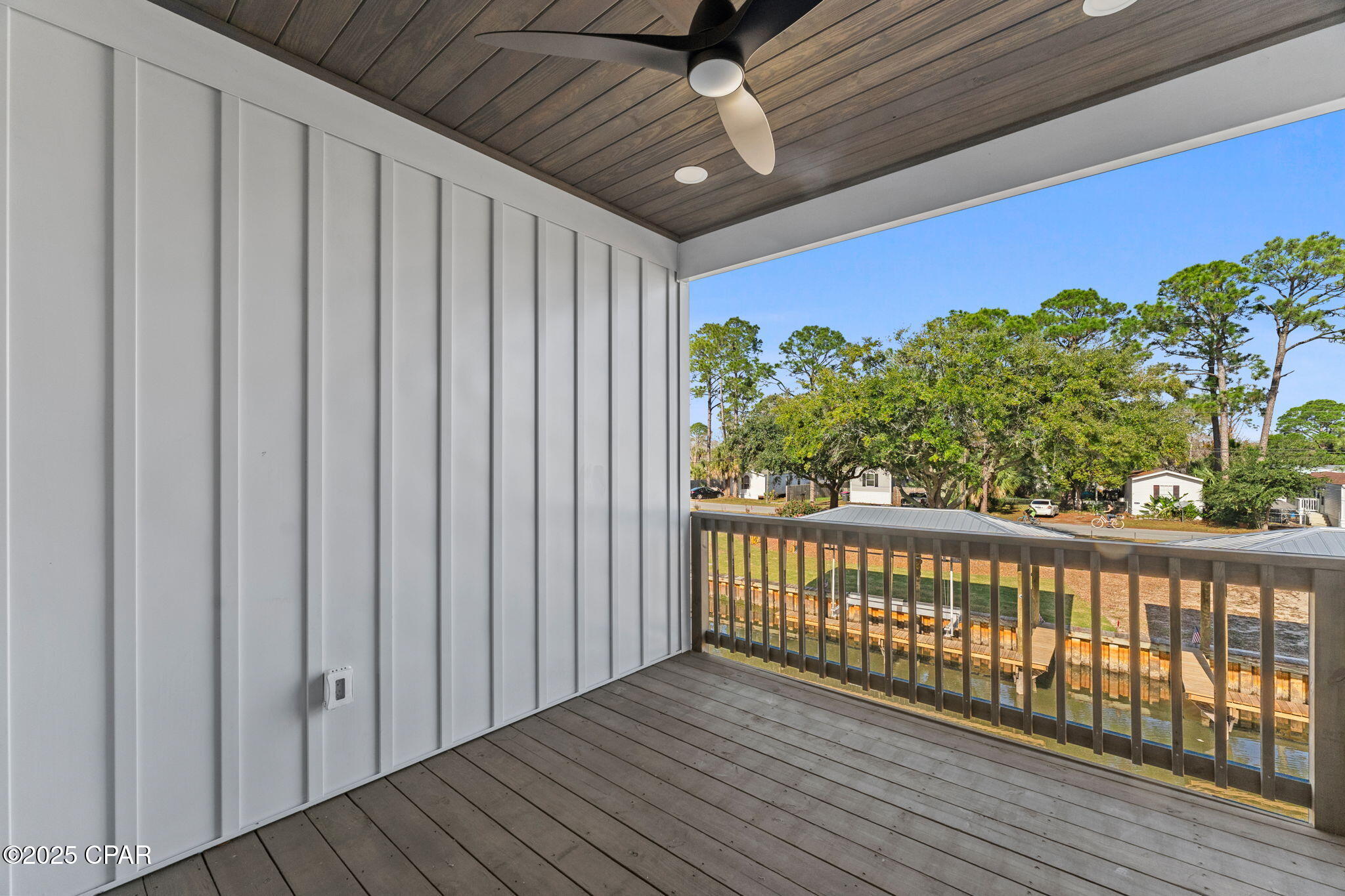 Image 11 For 6714 Harbour Boulevard