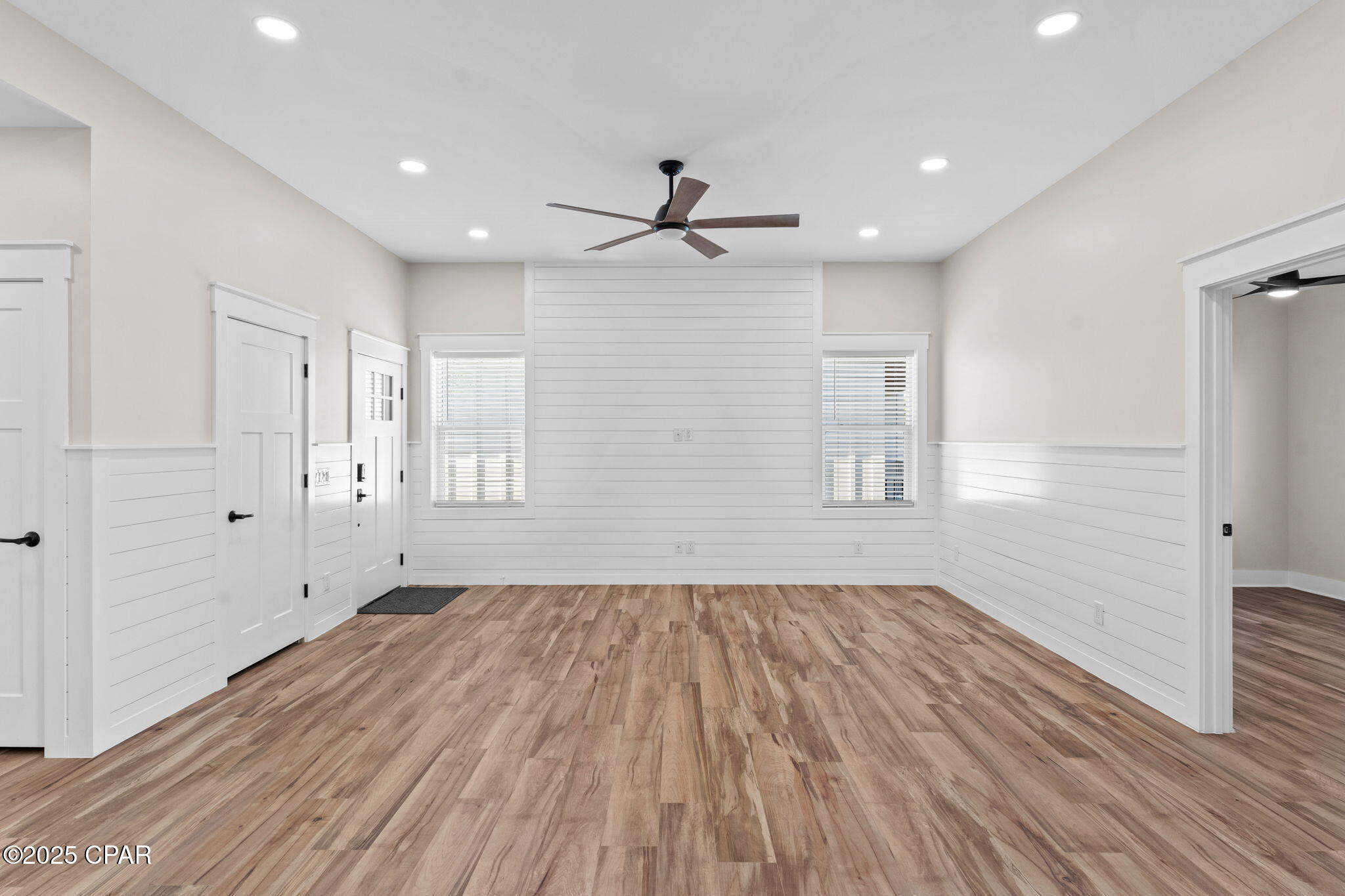 Image 22 For 6714 Harbour Boulevard