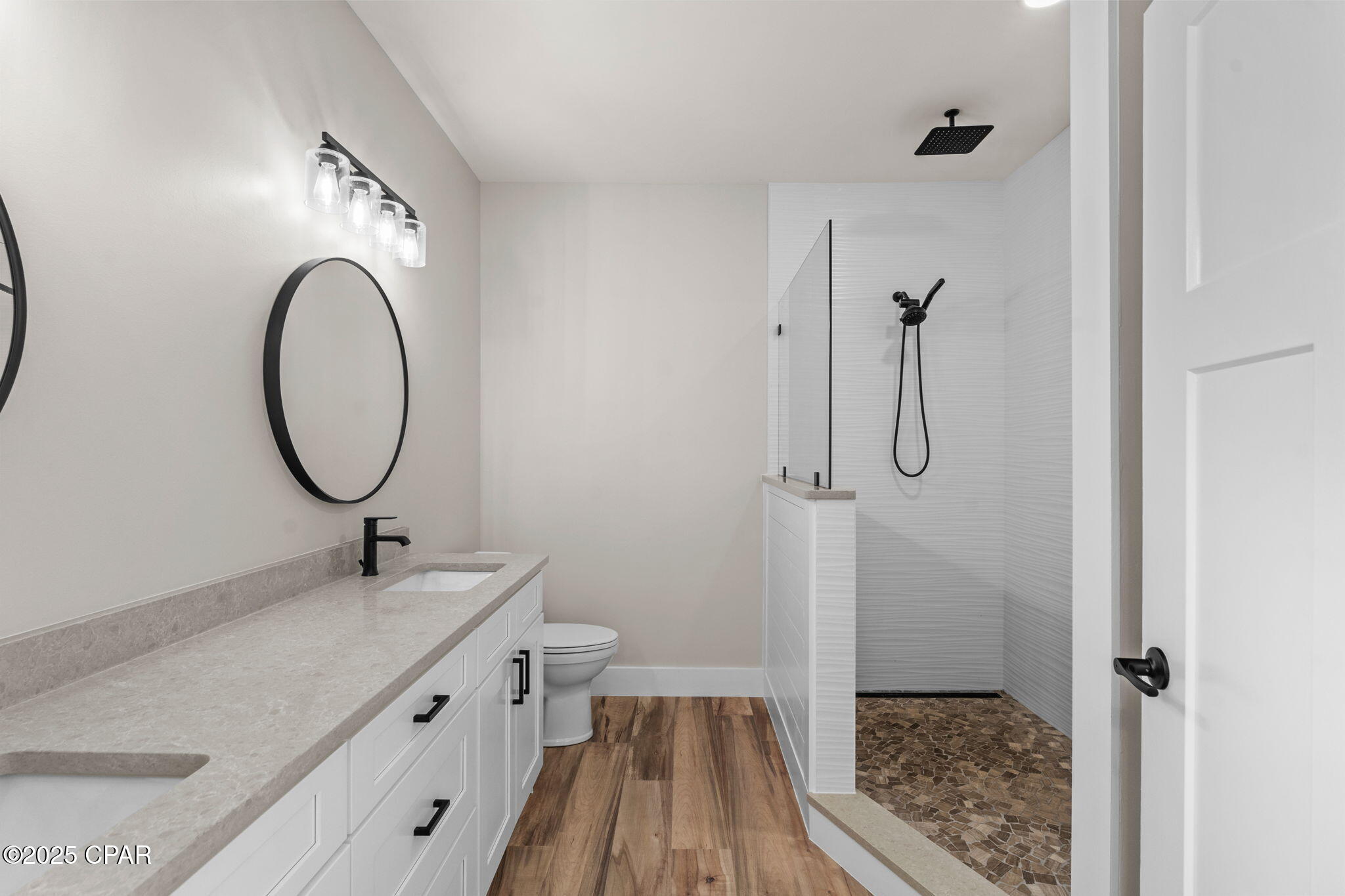 Image 38 For 6714 Harbour Boulevard