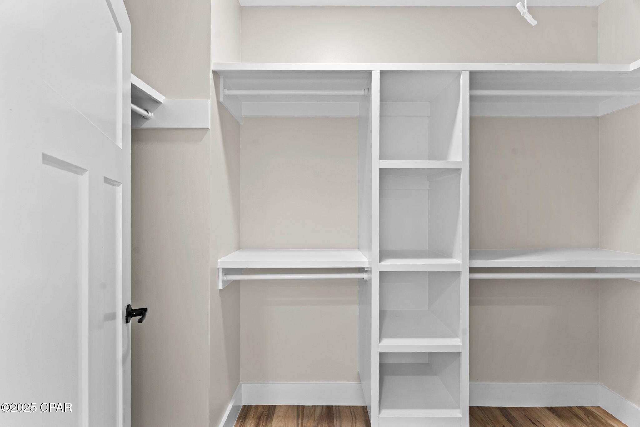 Image 46 For 6714 Harbour Boulevard