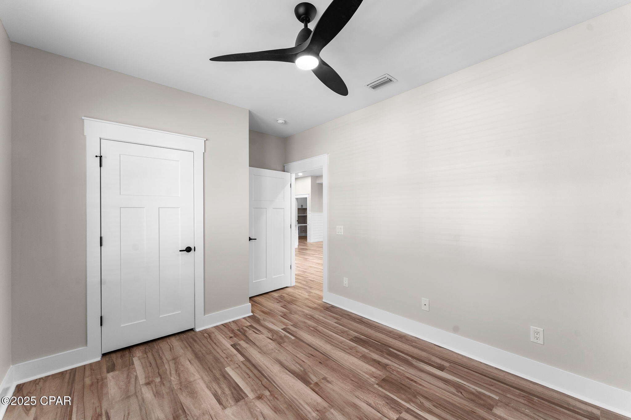 Image 52 For 6714 Harbour Boulevard