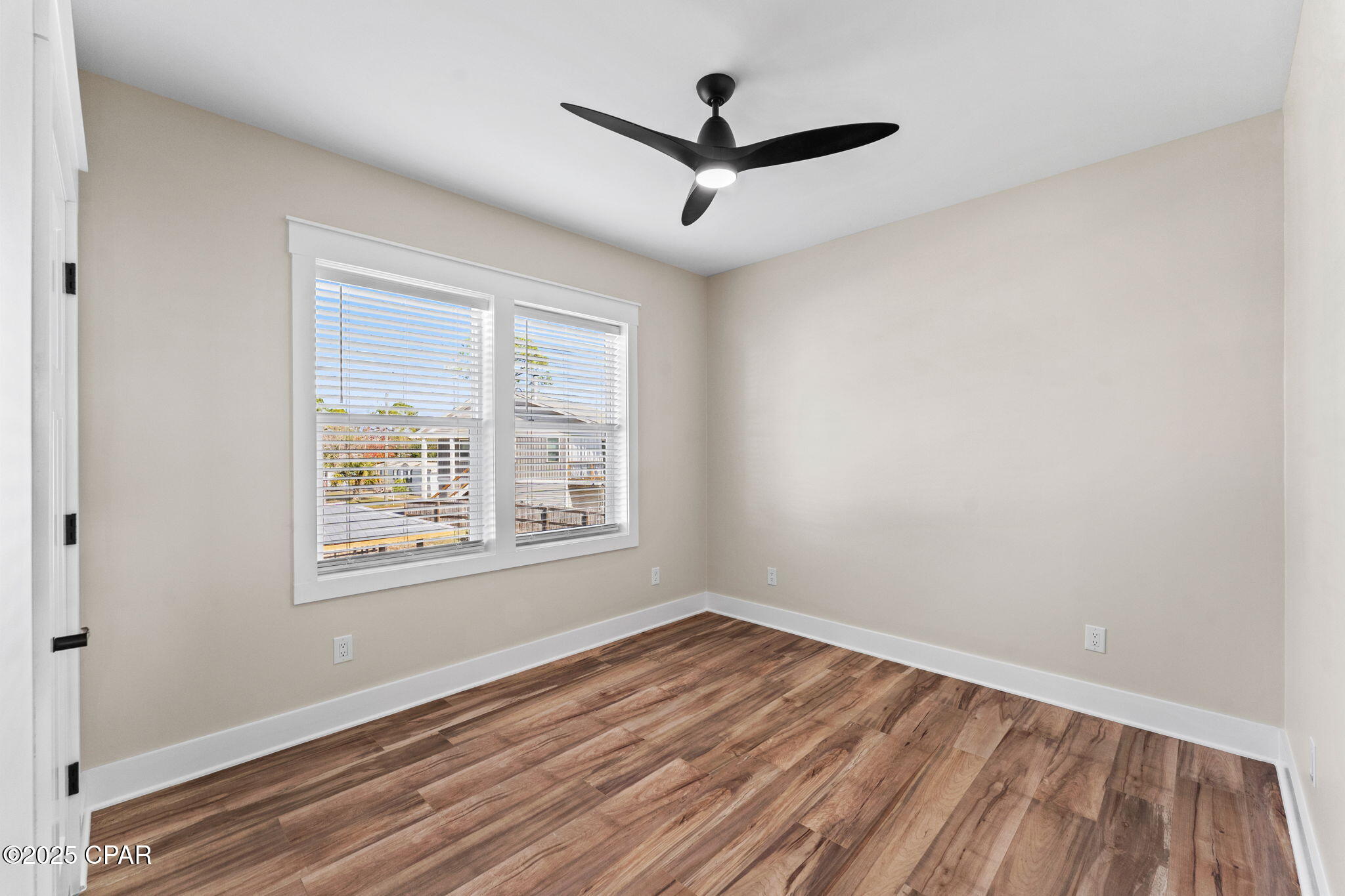 Image 53 For 6714 Harbour Boulevard