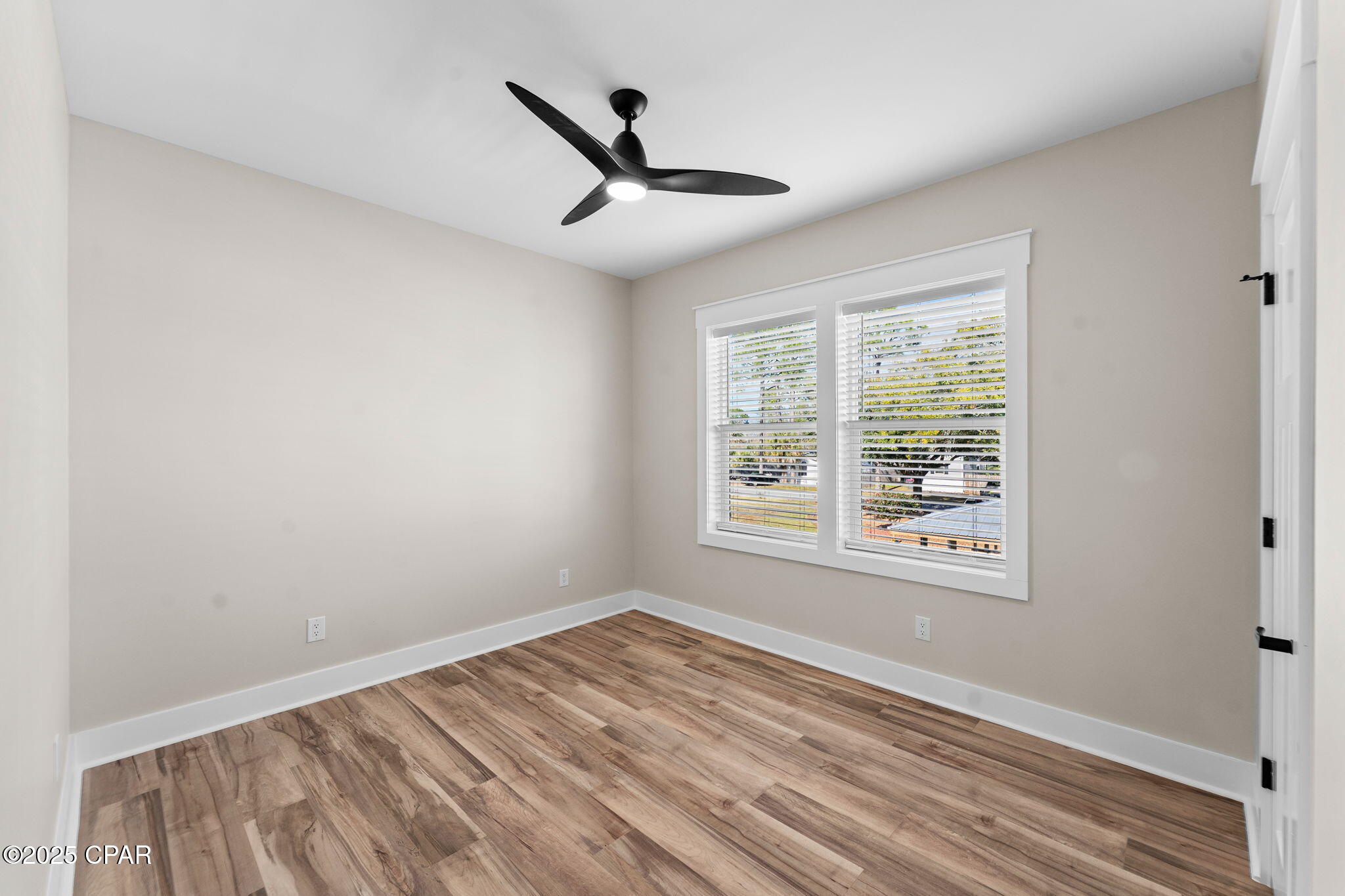 Image 55 For 6714 Harbour Boulevard