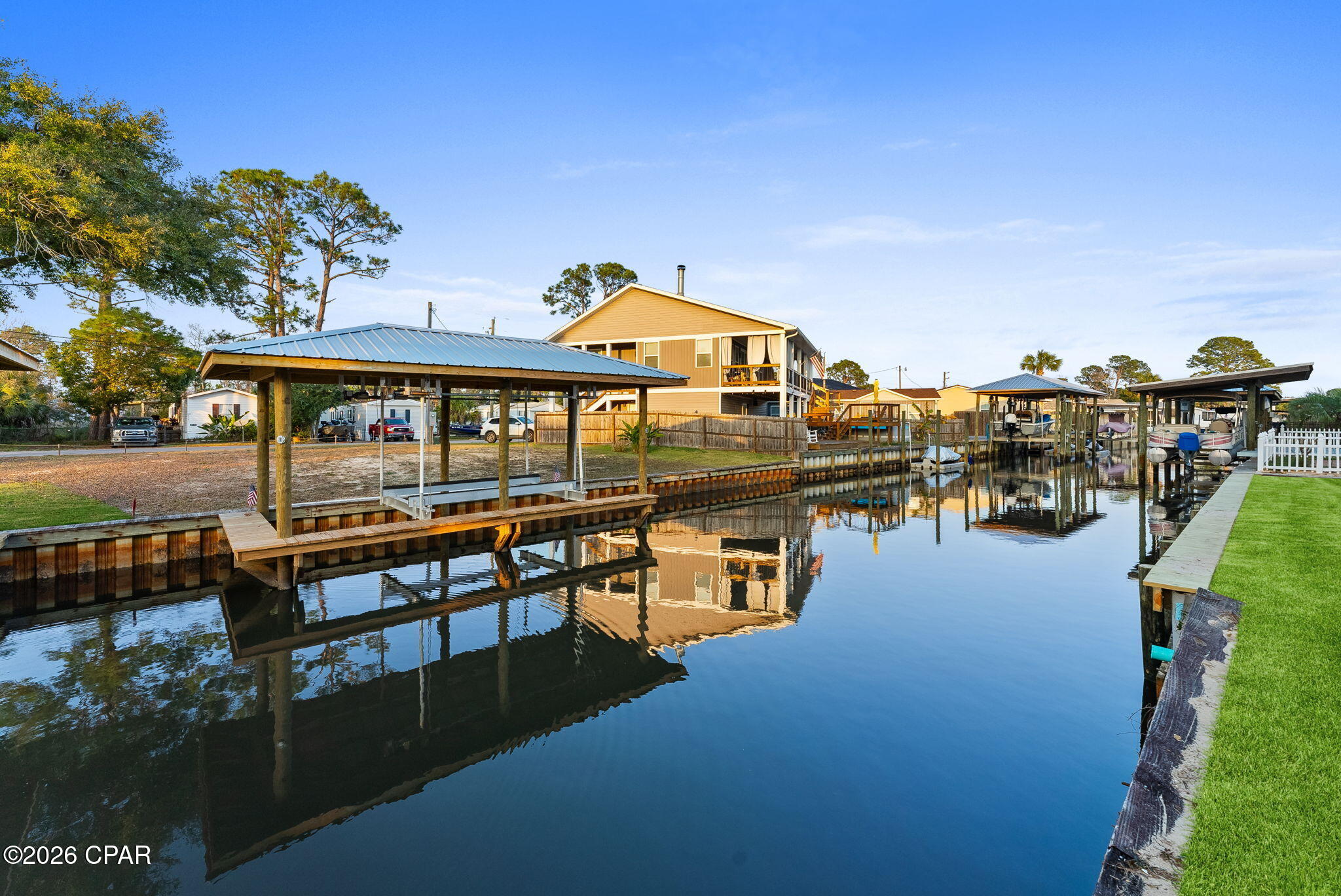Image 6 For 6714 Harbour Boulevard