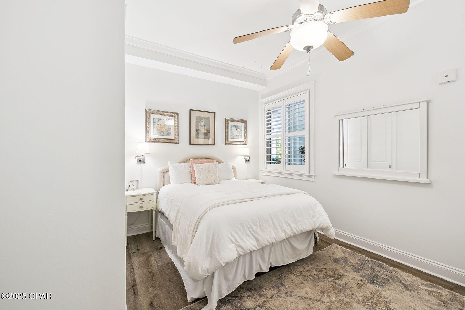 Listing photo id 16 for 118 Carillon Market Street 102