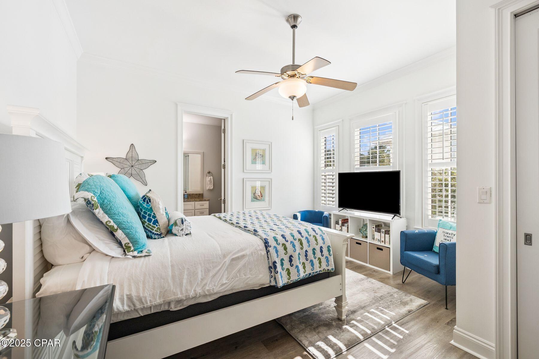 Listing photo id 19 for 118 Carillon Market Street 102