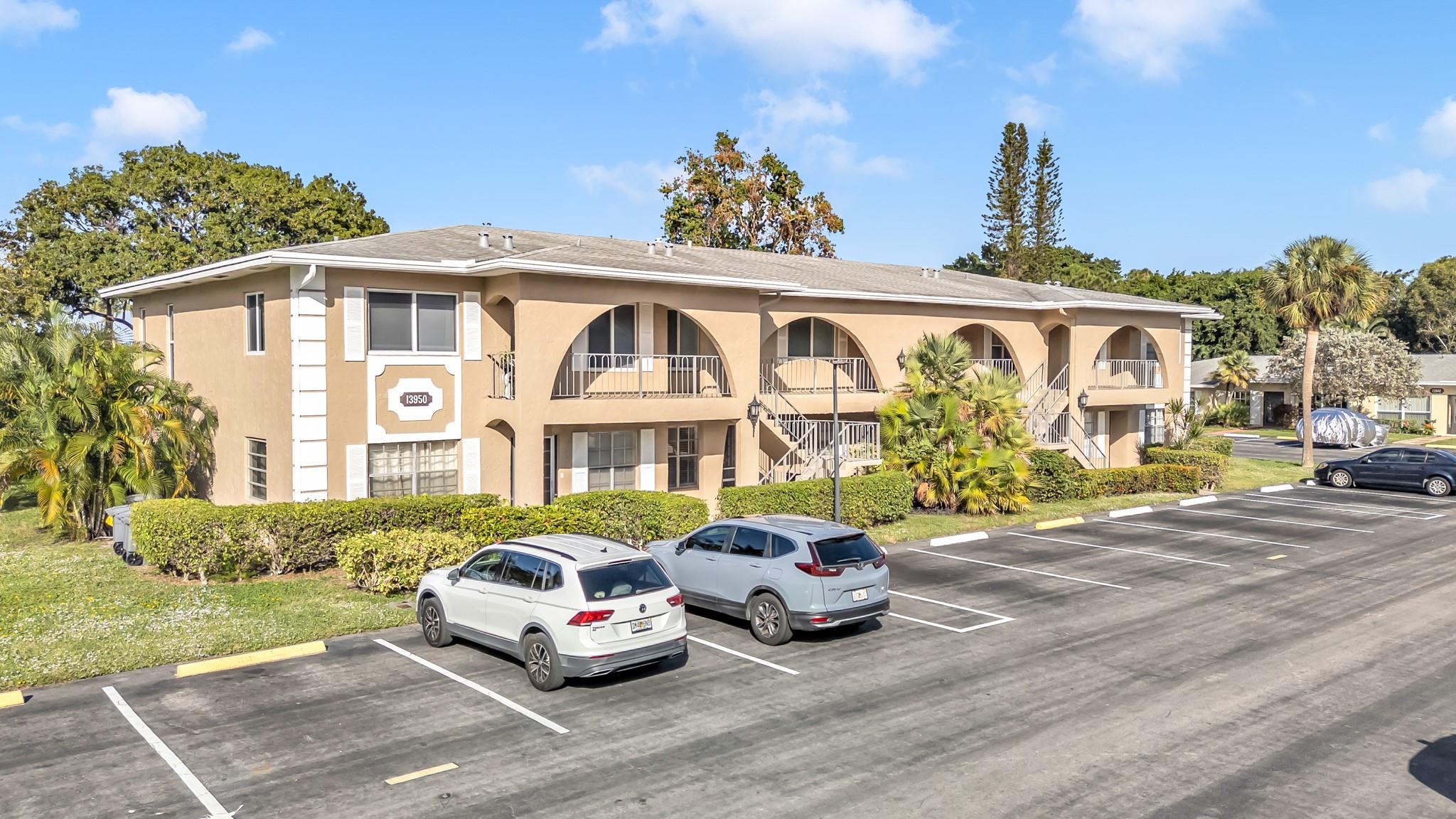Palm Greens At Villa Del
