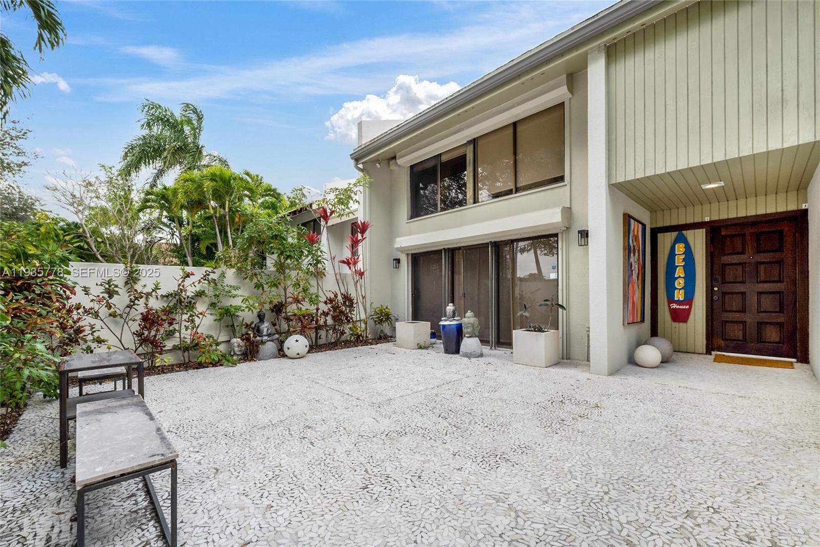 Homes for sale in South Miami, FL | 7075 Sw 67th Ave #14, South Miami, FL 33143 | MLS# A11935778