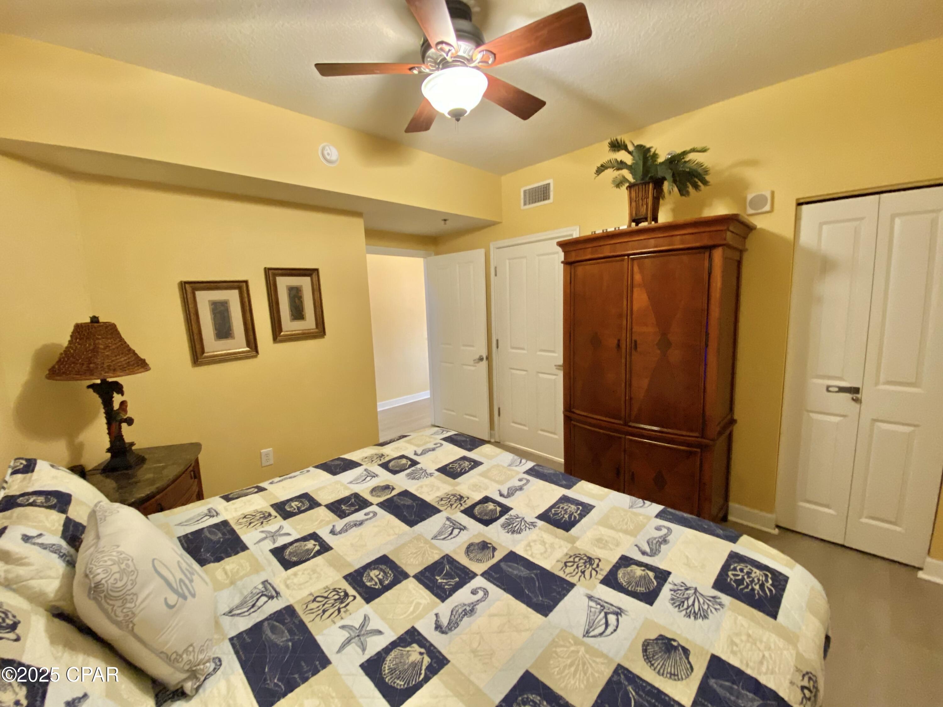 Image 17 For 9900 Thomas Drive 2302
