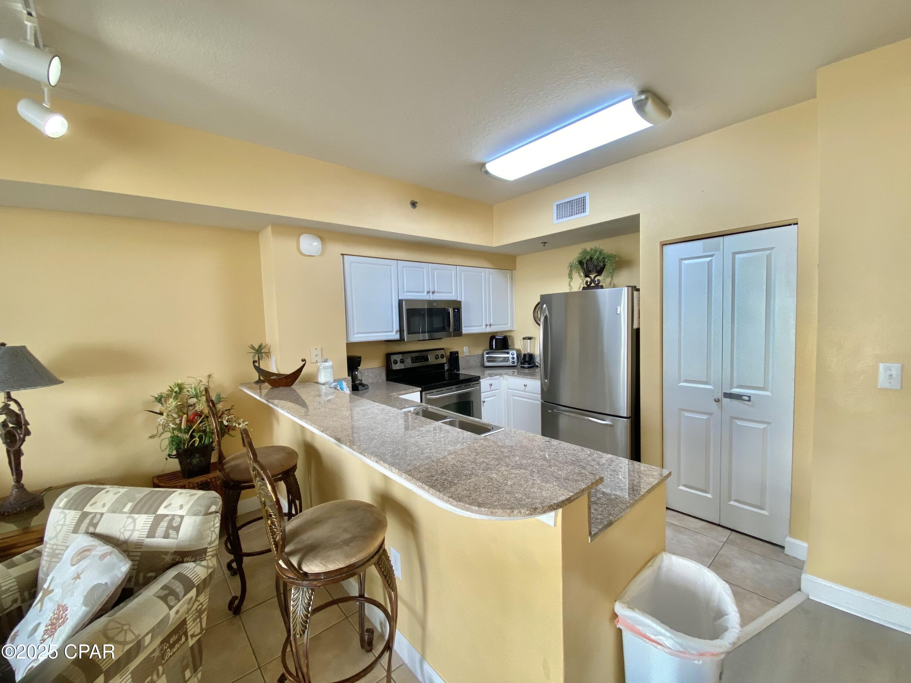 Image 30 For 9900 Thomas Drive 2302