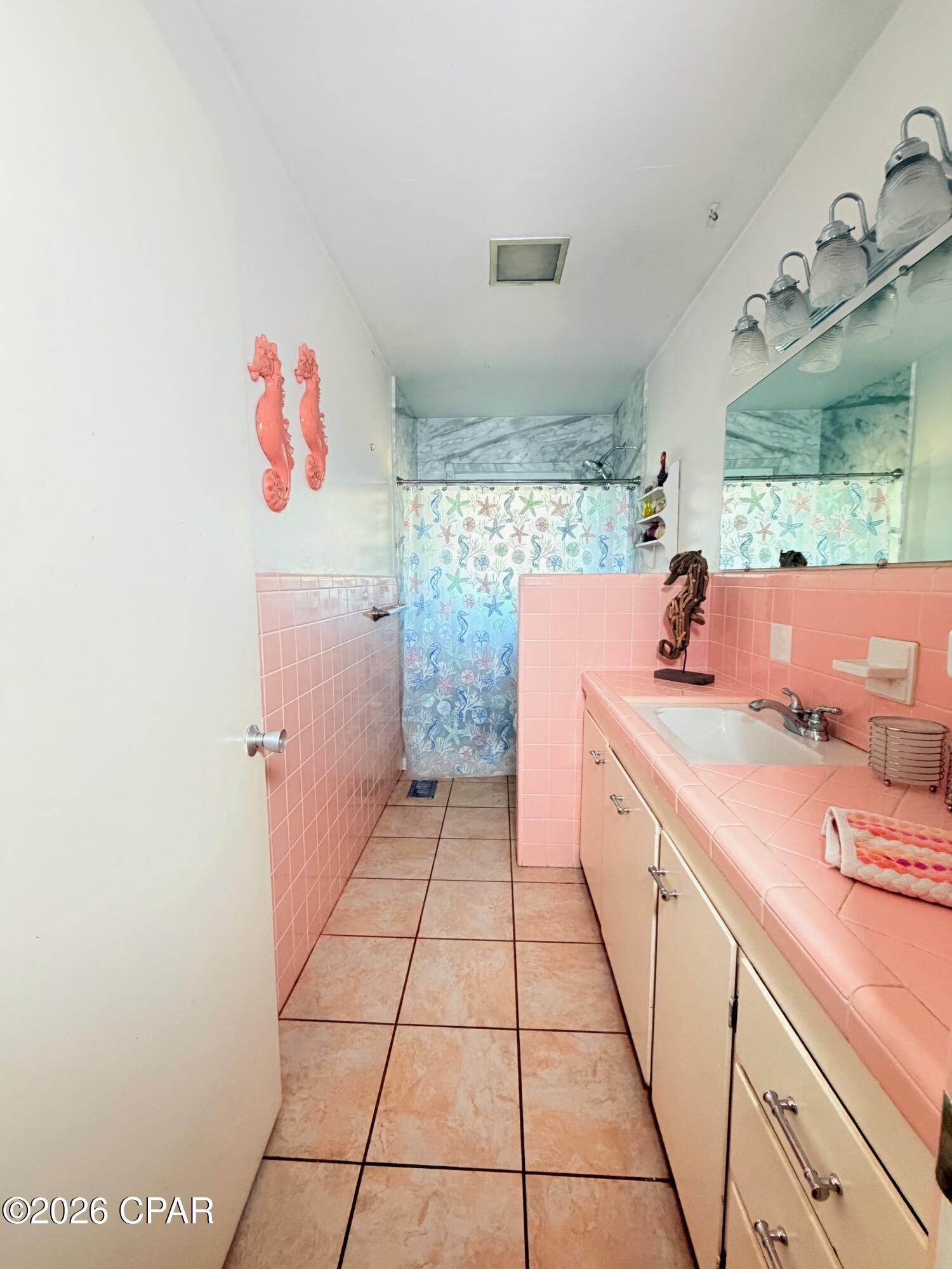 Image 27 For 405 Bay Shore Drive