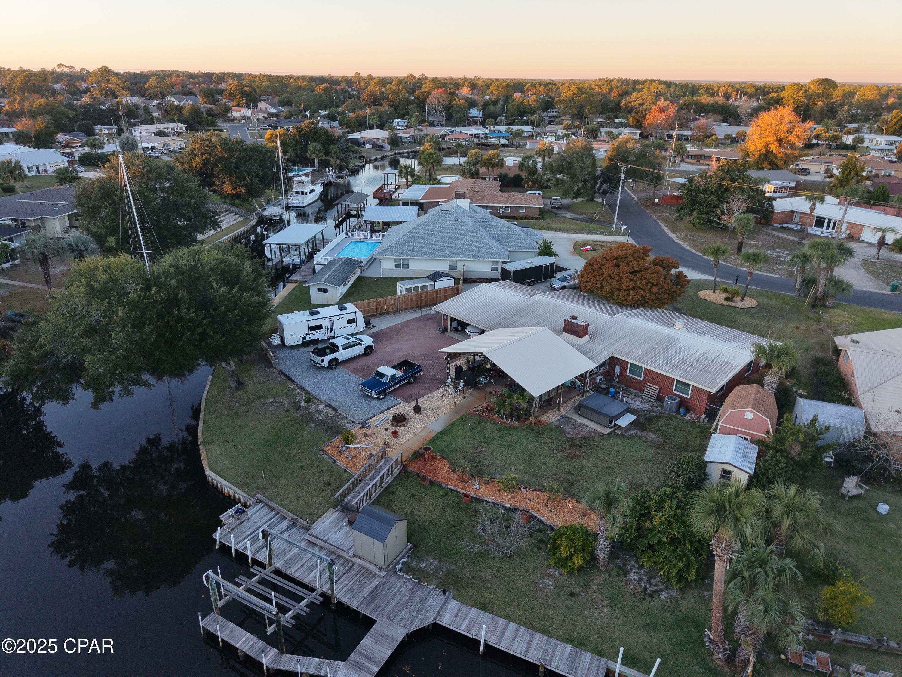 Image 5 For 405 Bay Shore Drive