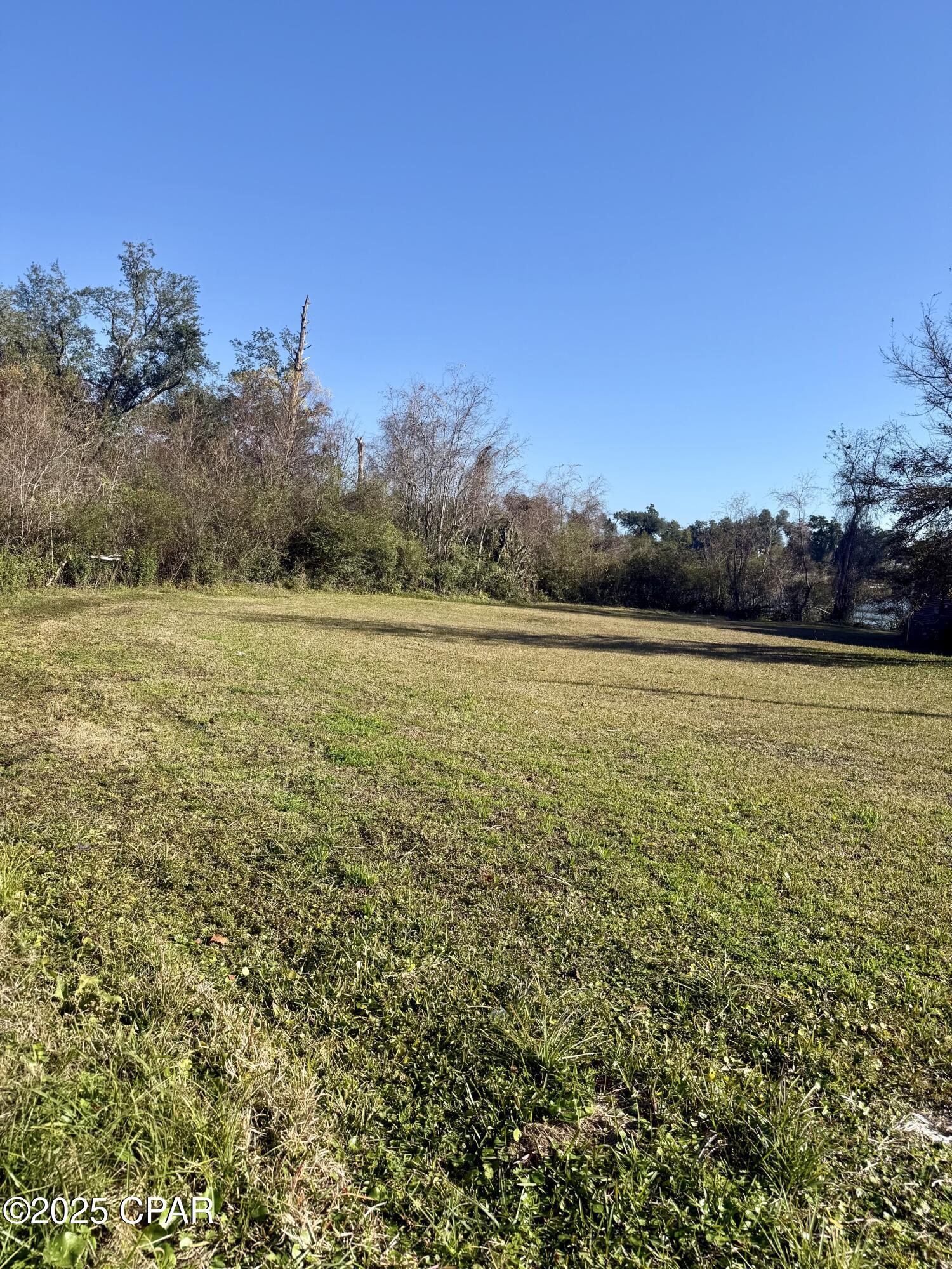 Image 6 For 112 Bayou Avenue