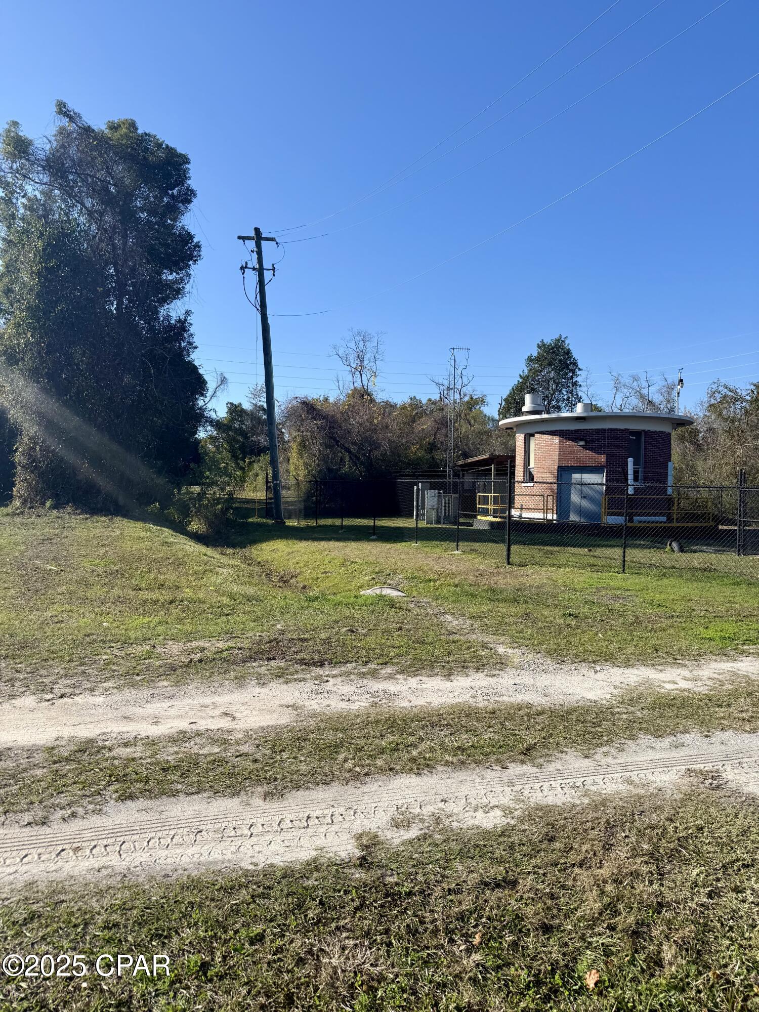 Image 8 For 112 Bayou Avenue