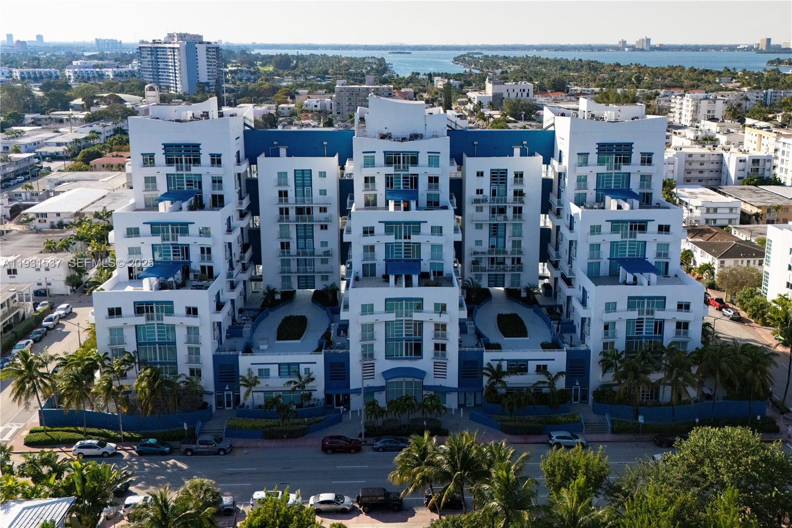 Oceanblue Condo Of Miami
