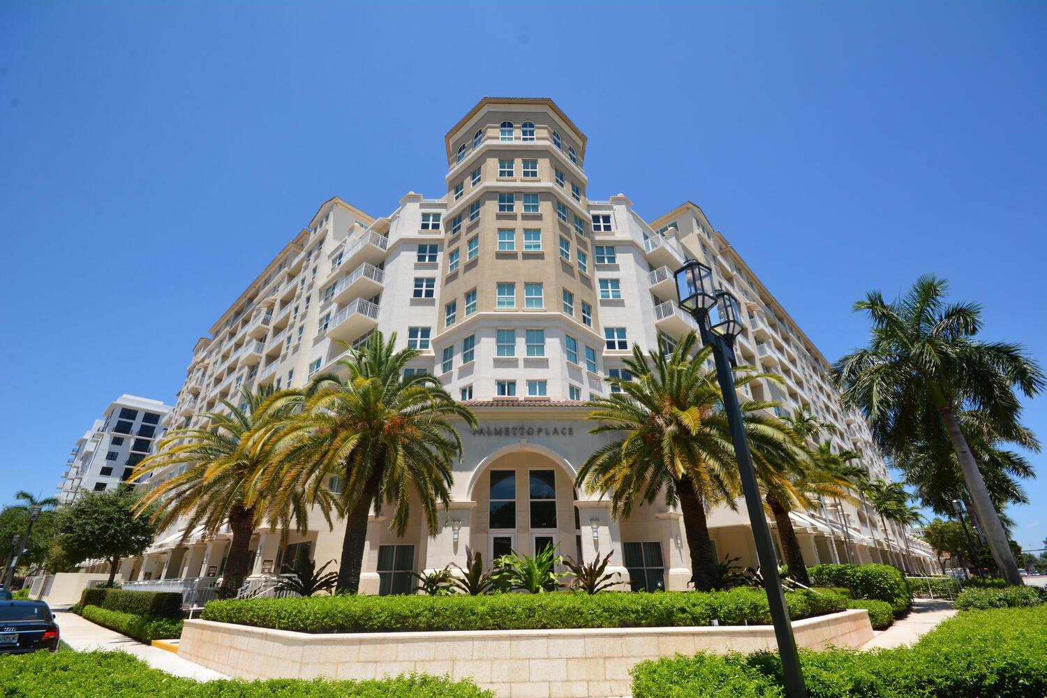 Palmetto Place Condo