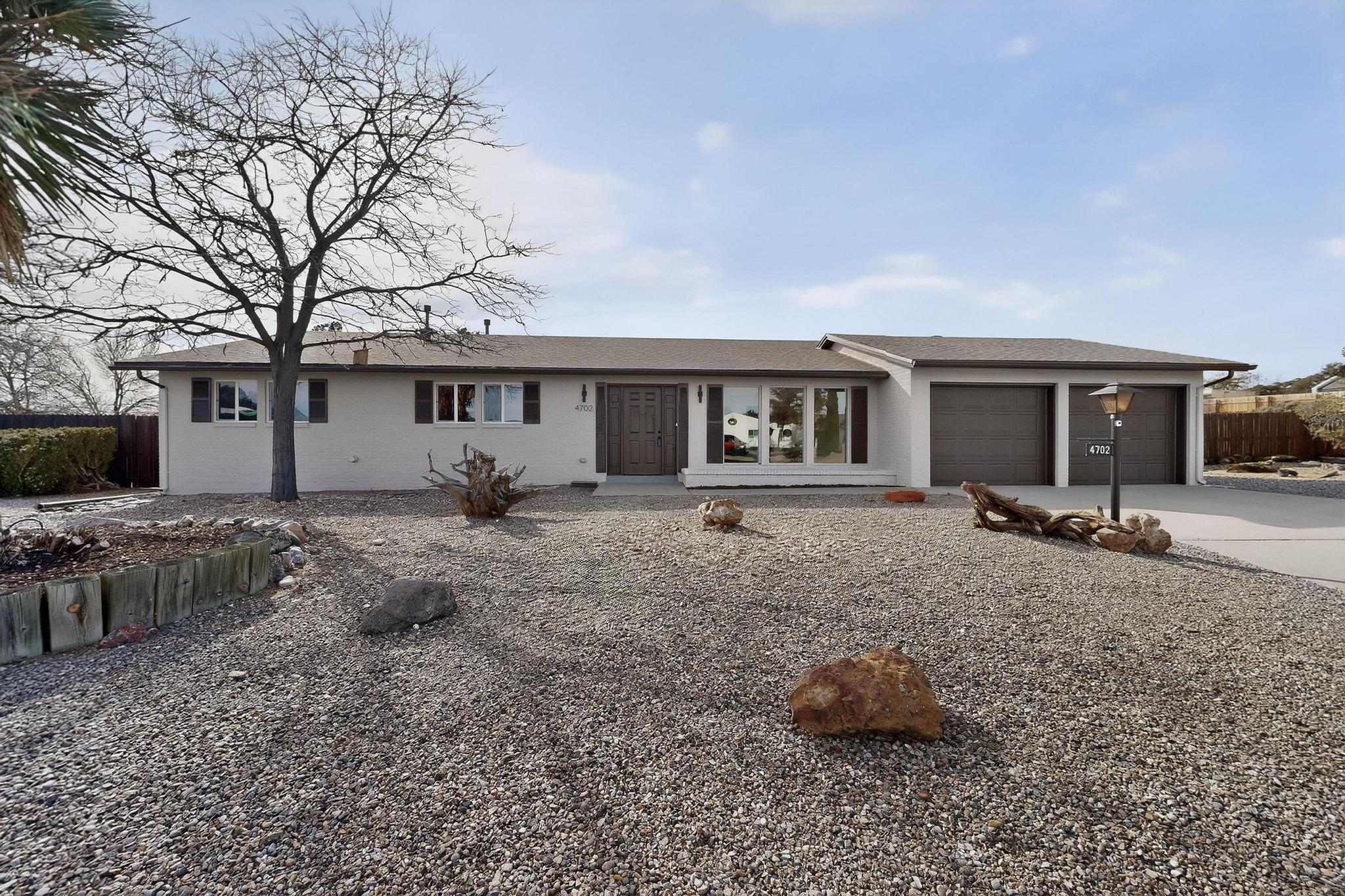 4702 El Bardo Court, Rio Rancho NM 87124