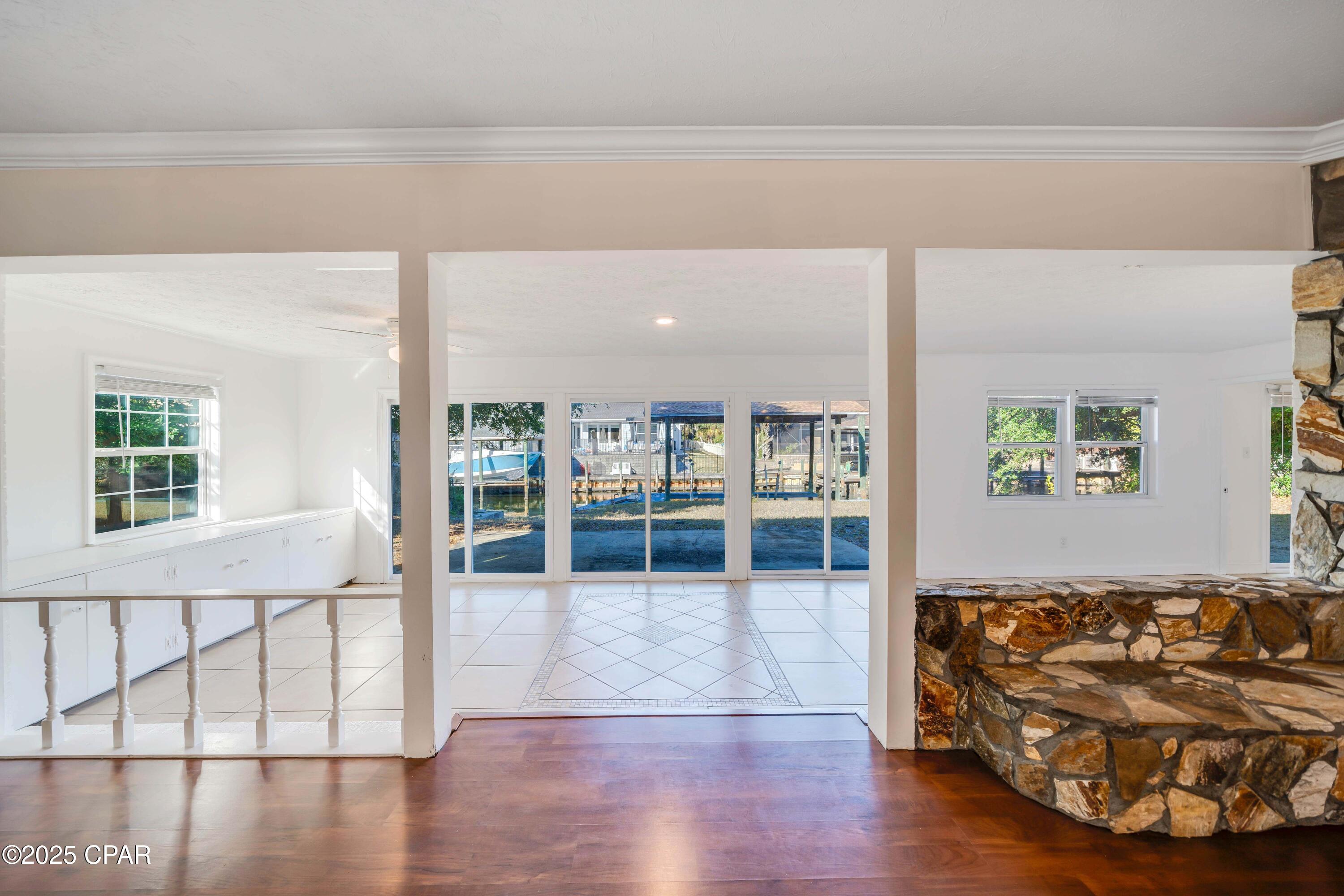 Image 12 For 205 Sunset Lane