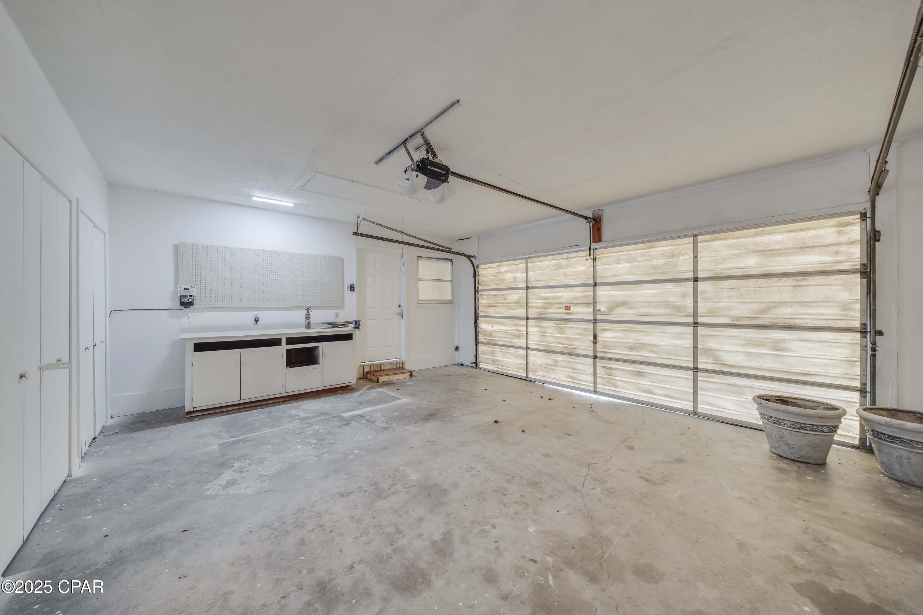 Image 36 For 205 Sunset Lane