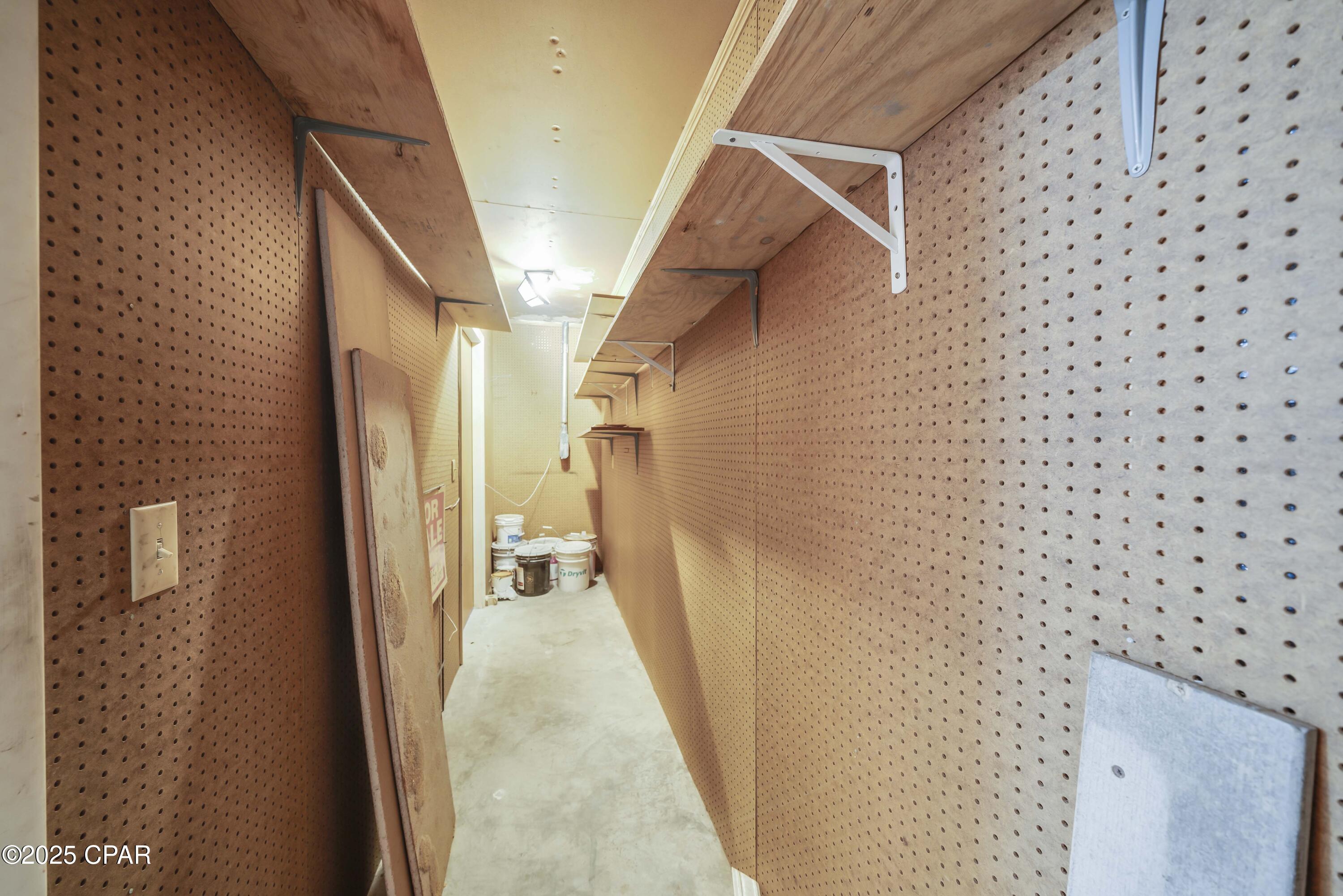 Image 37 For 205 Sunset Lane