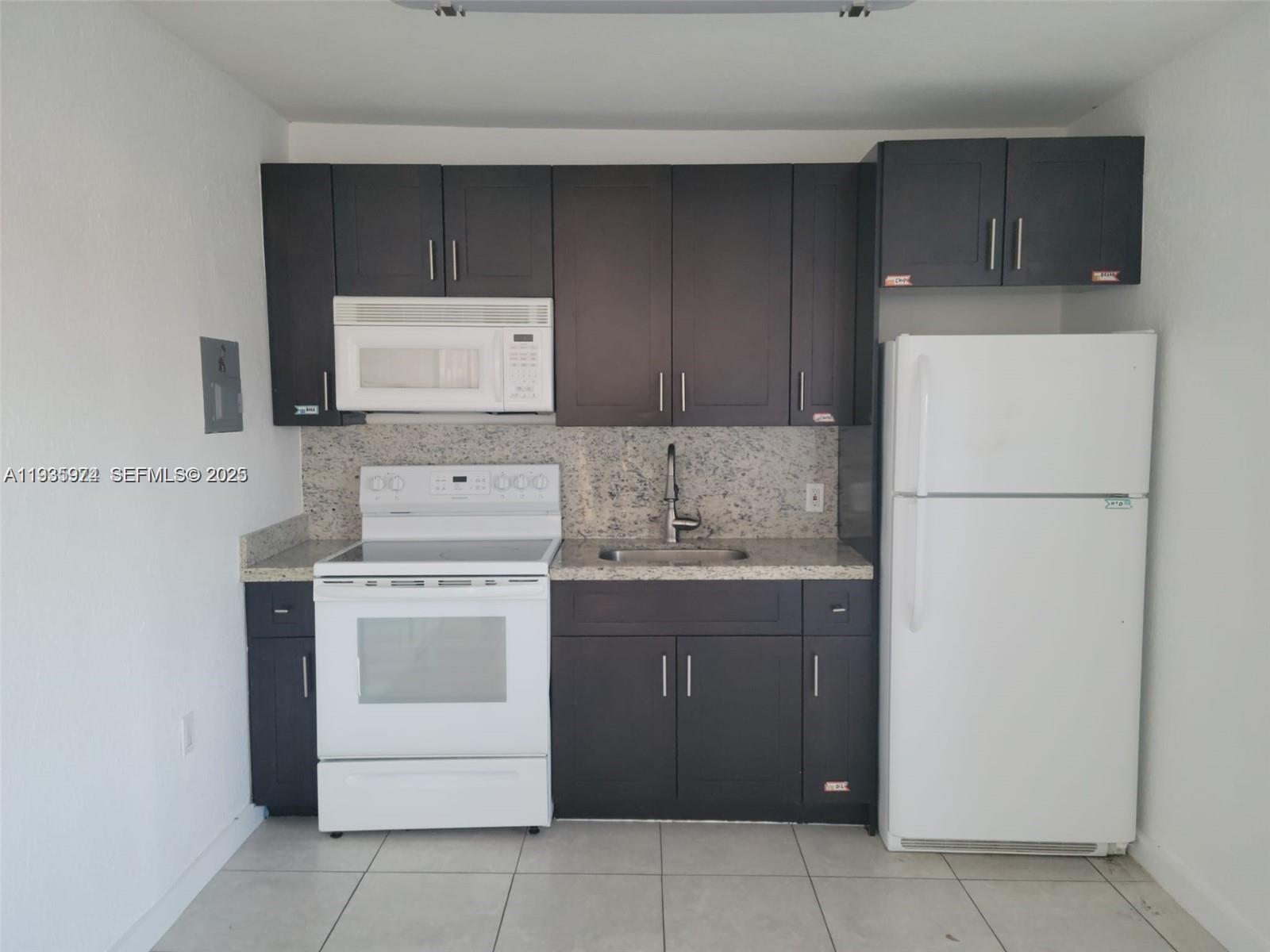 Hollywood Beach Heights S