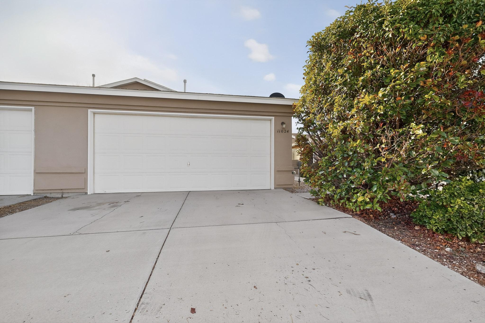 11024 Miravista Place, Albuquerque NM 87123