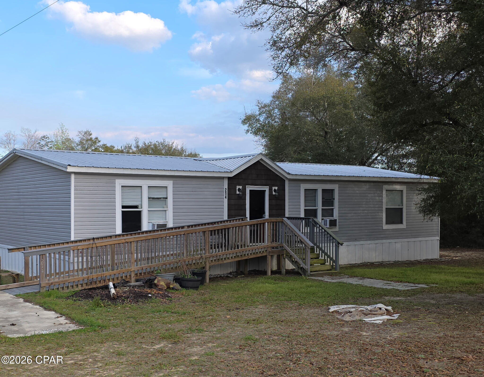 Details for 214 Lakepoint Road, Alford, FL 32420