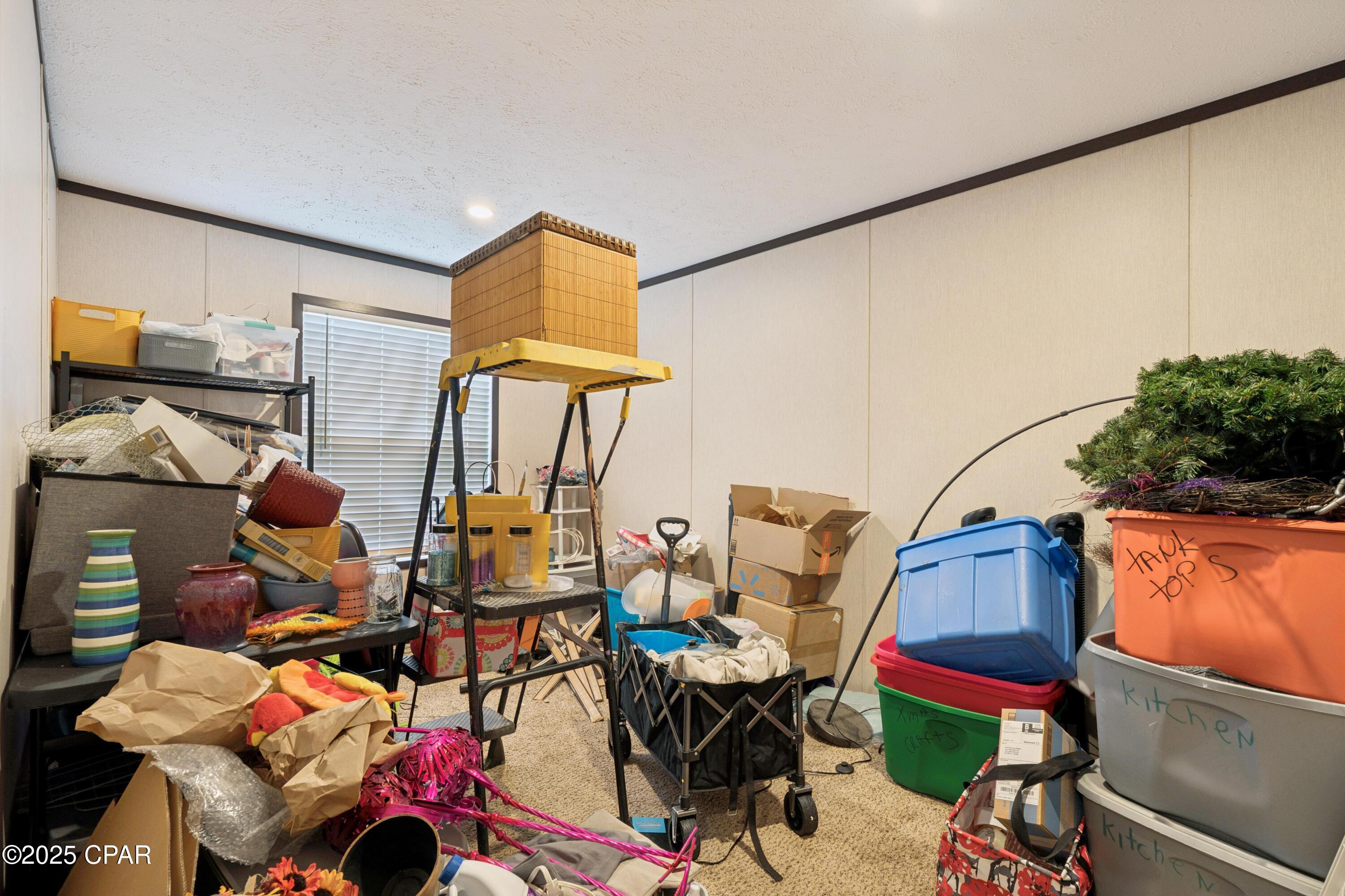 Image 19 For 214 Lakepoint Road