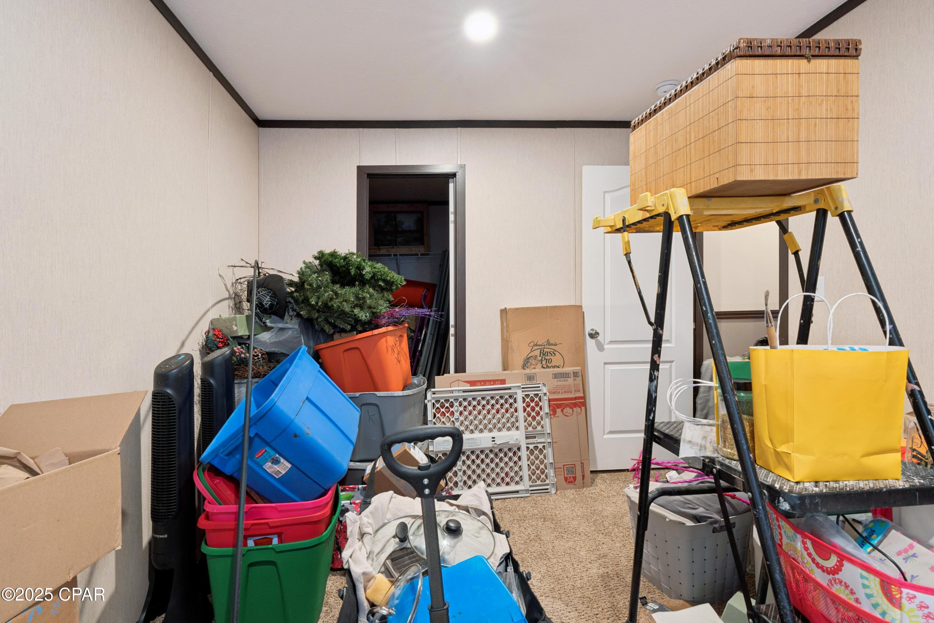 Image 20 For 214 Lakepoint Road