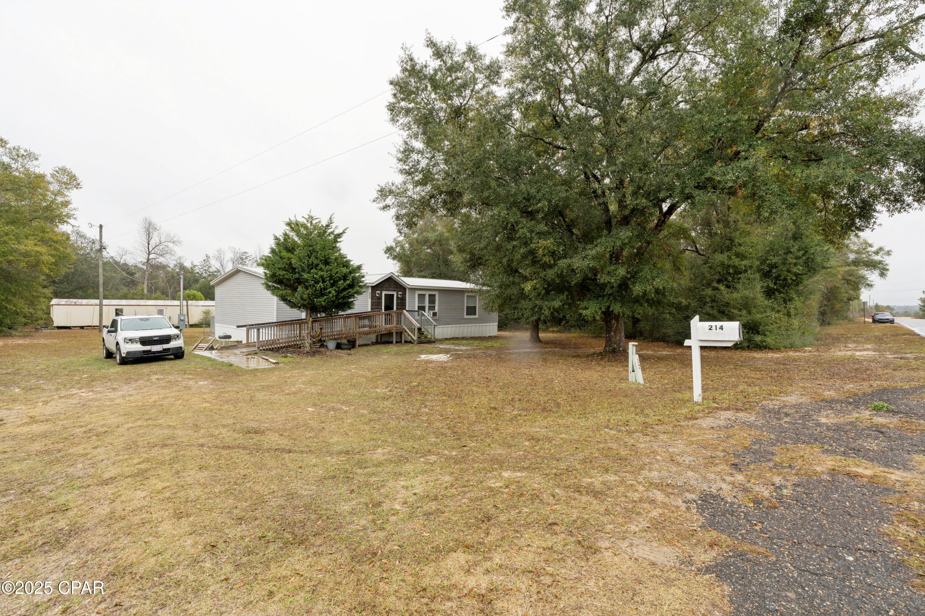 Image 23 For 214 Lakepoint Road