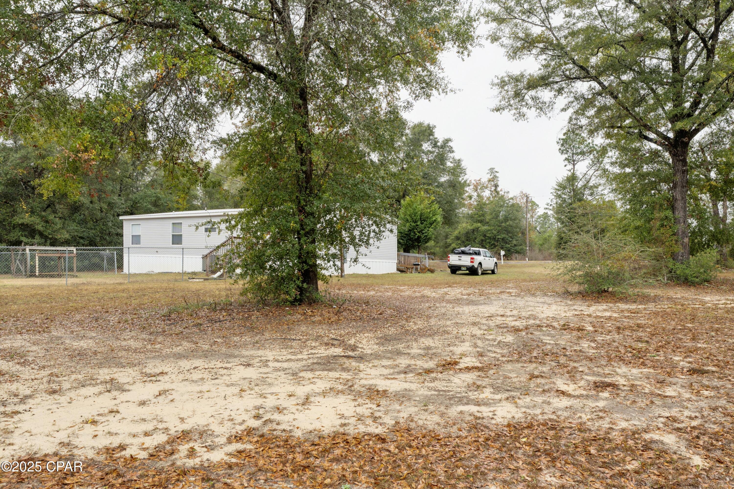 Image 31 For 214 Lakepoint Road