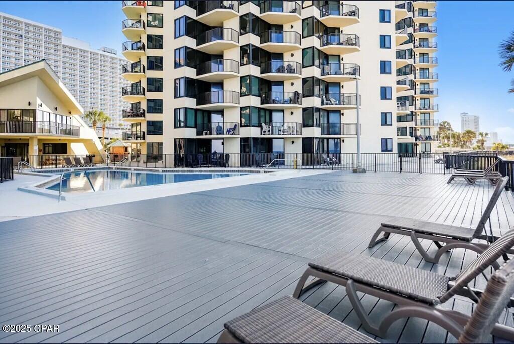 Image 37 For 9850 Thomas Drive 1011w