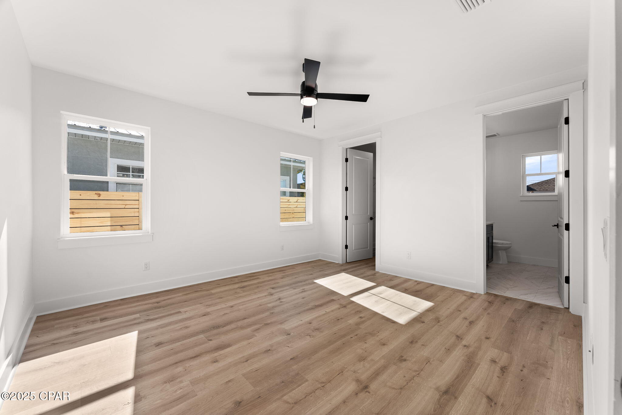 Image 21 For 515 Pinetree Drive