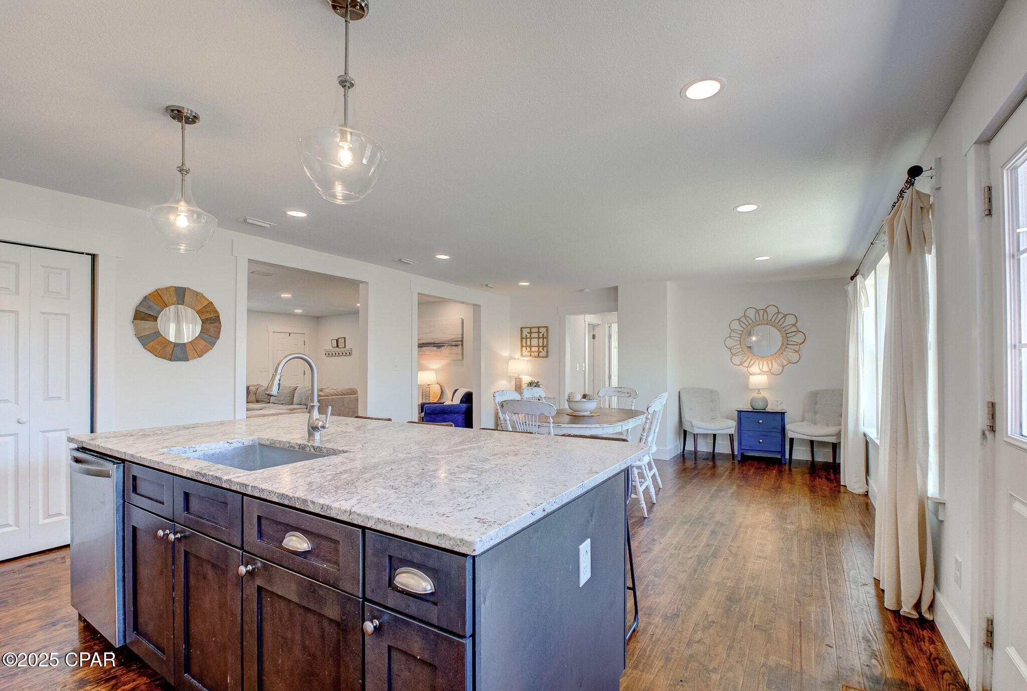 Image 23 For 307 Palo Alto Avenue