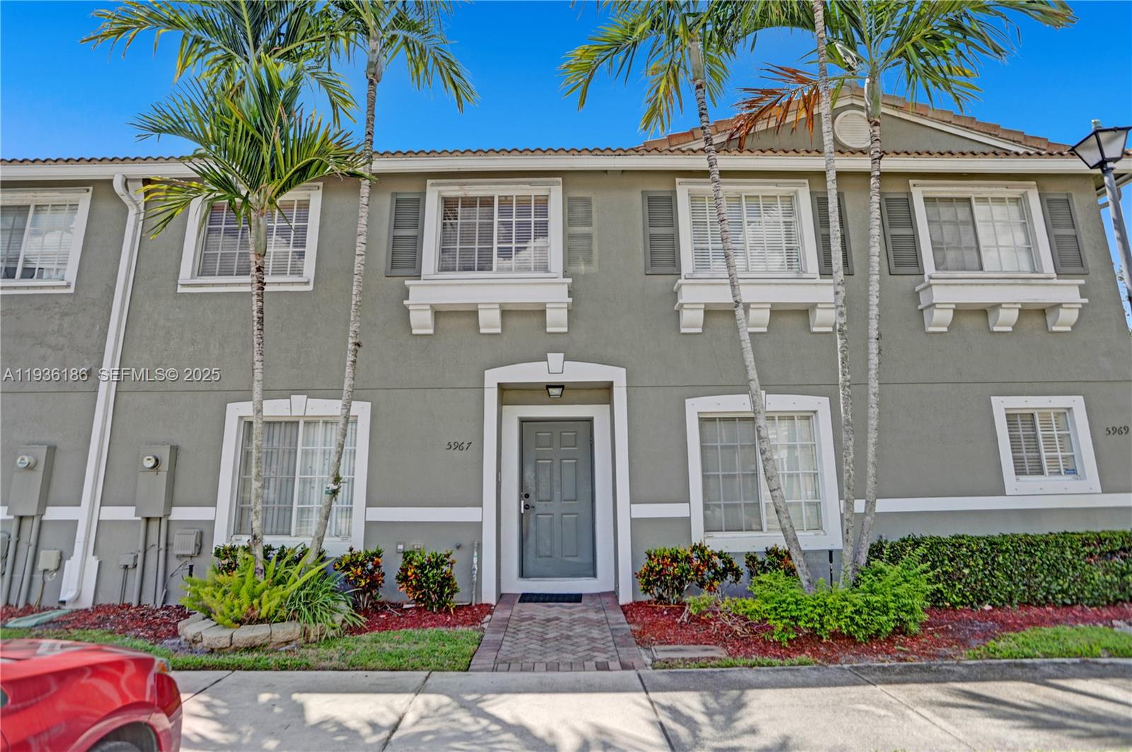 Lyons Industrial Park