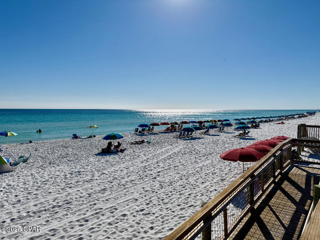 Image 14 For 775 Gulf Shore Drive 8223