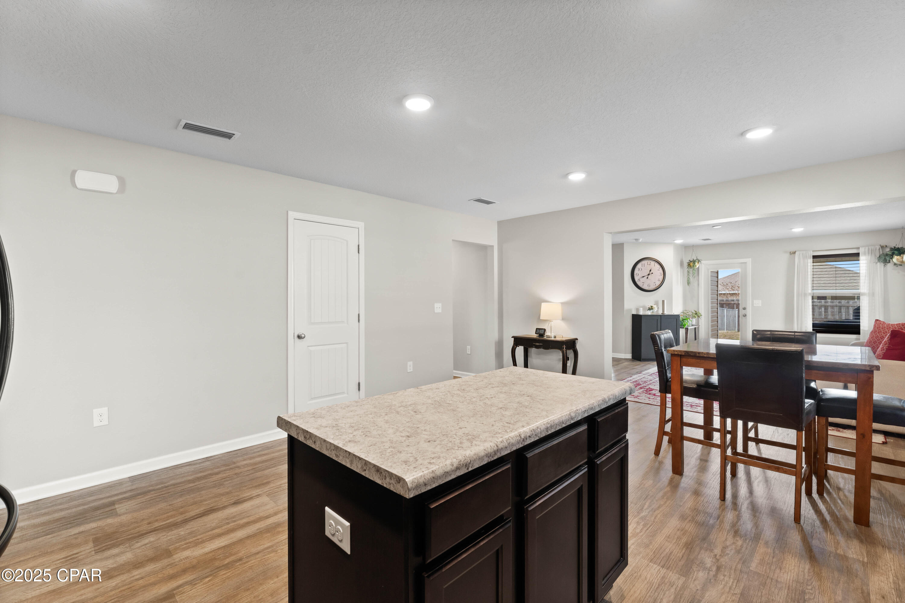 Image 10 For 3215 Lindsey Street