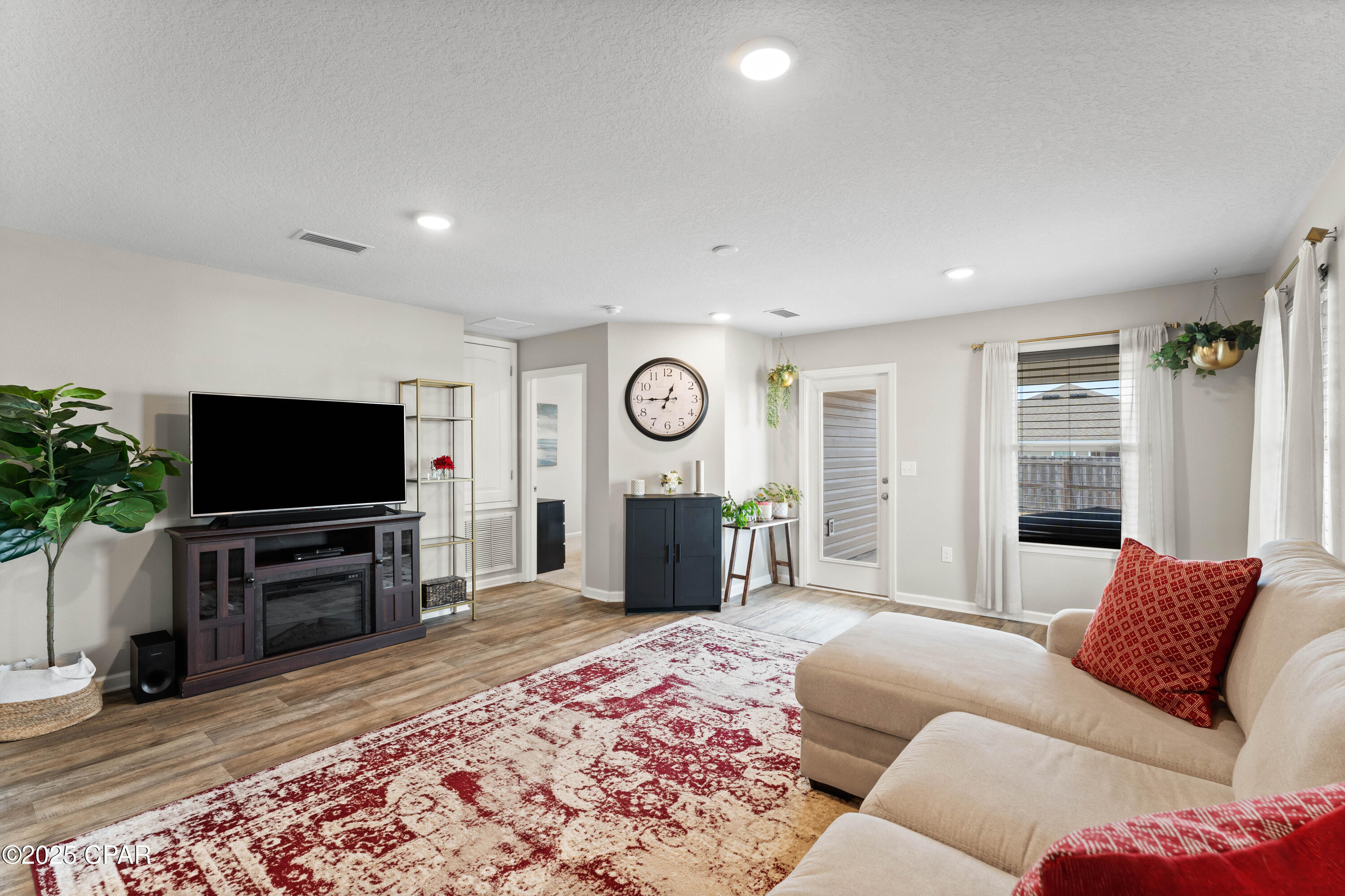 Image 13 For 3215 Lindsey Street