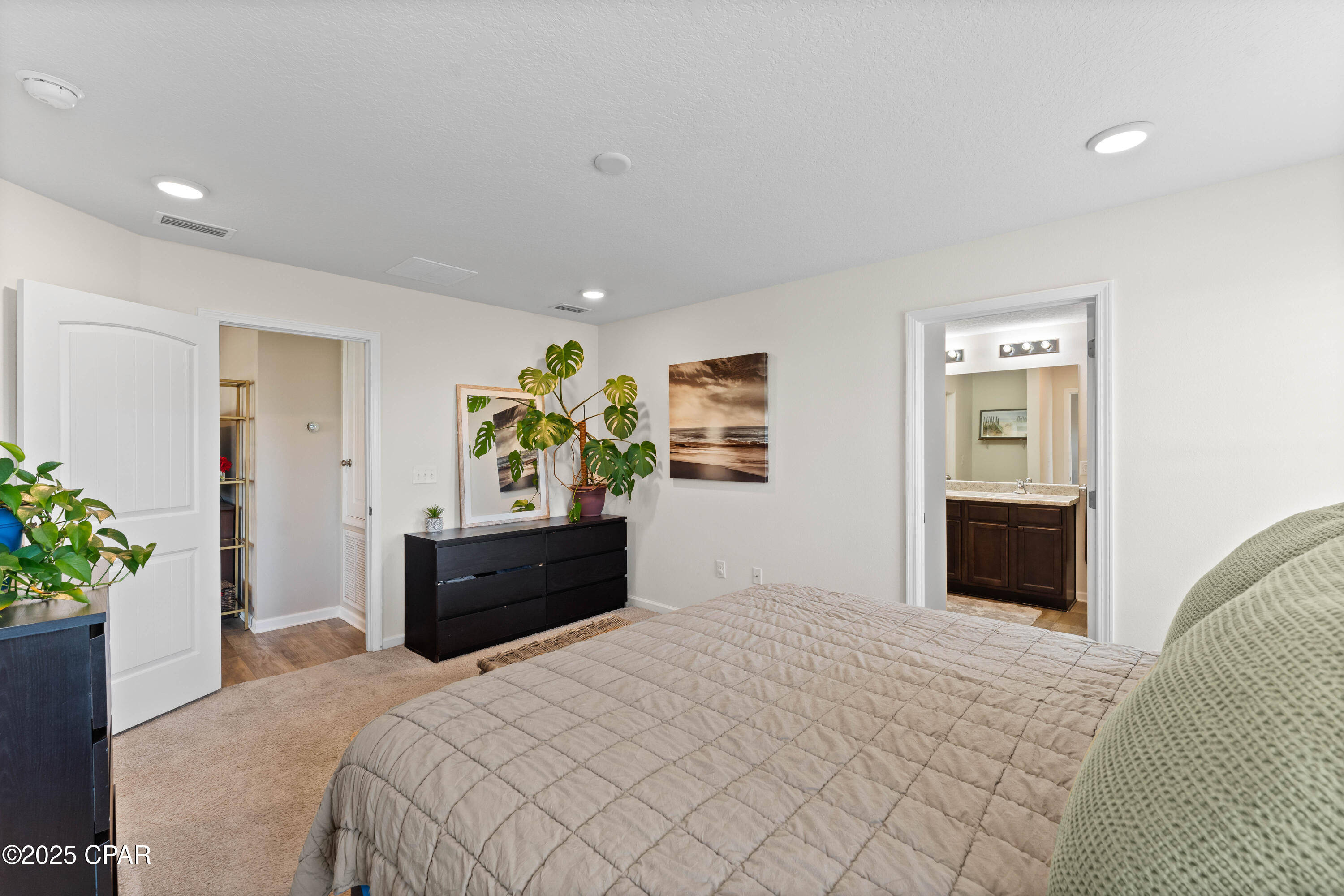 Image 17 For 3215 Lindsey Street