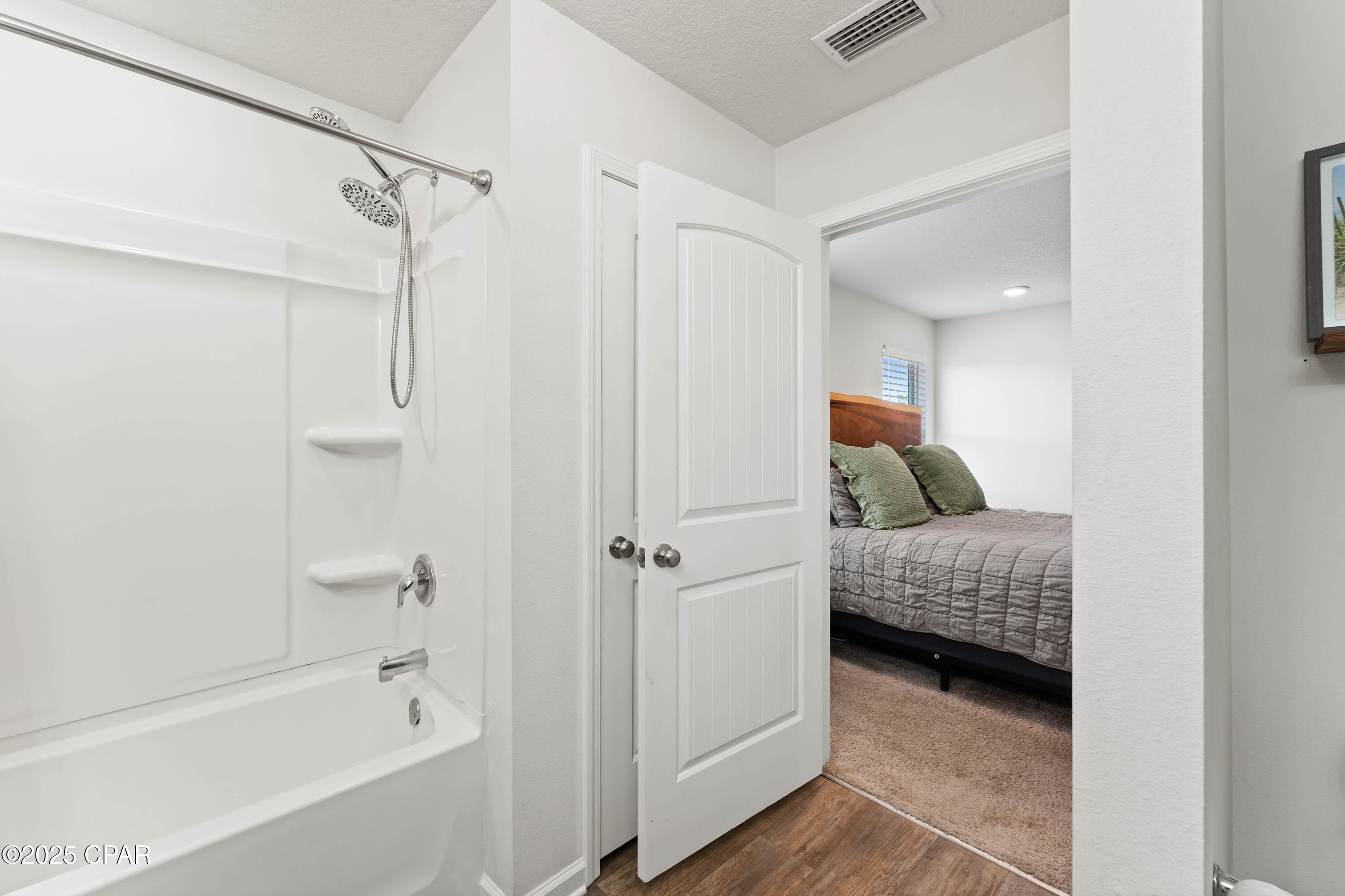 Image 20 For 3215 Lindsey Street