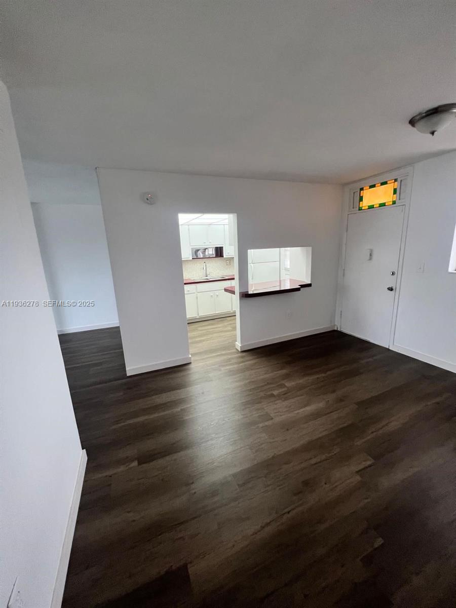 1475 Terra Towers Condo