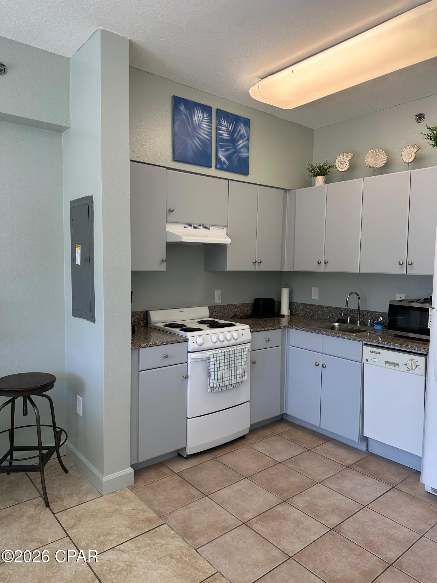 Image 9 For 9900 Thomas Drive 1805