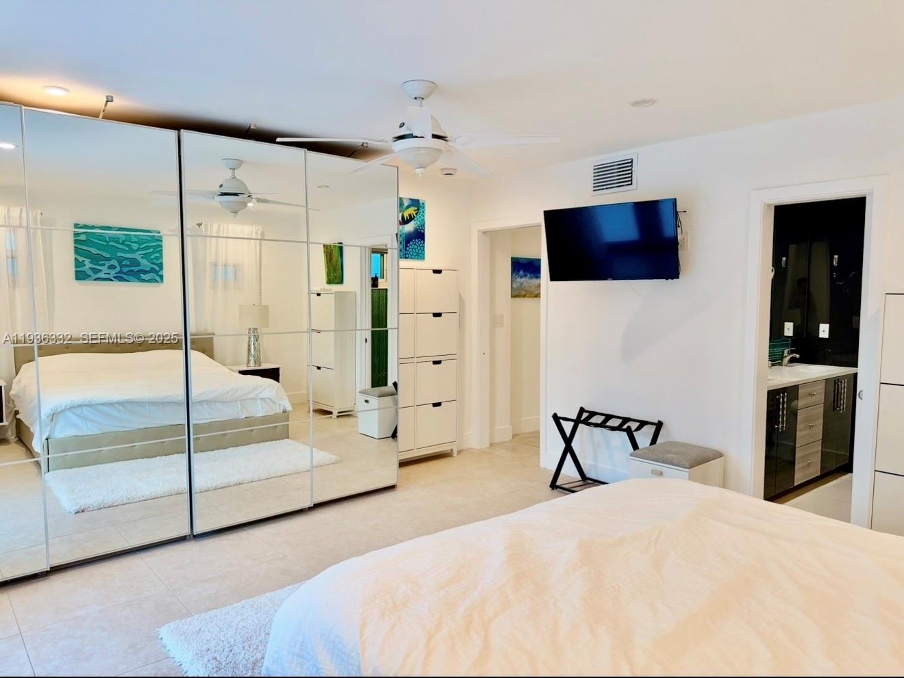 Elegant master bedroom retreat at 806 Argonaut Is - Home in Dania Beach