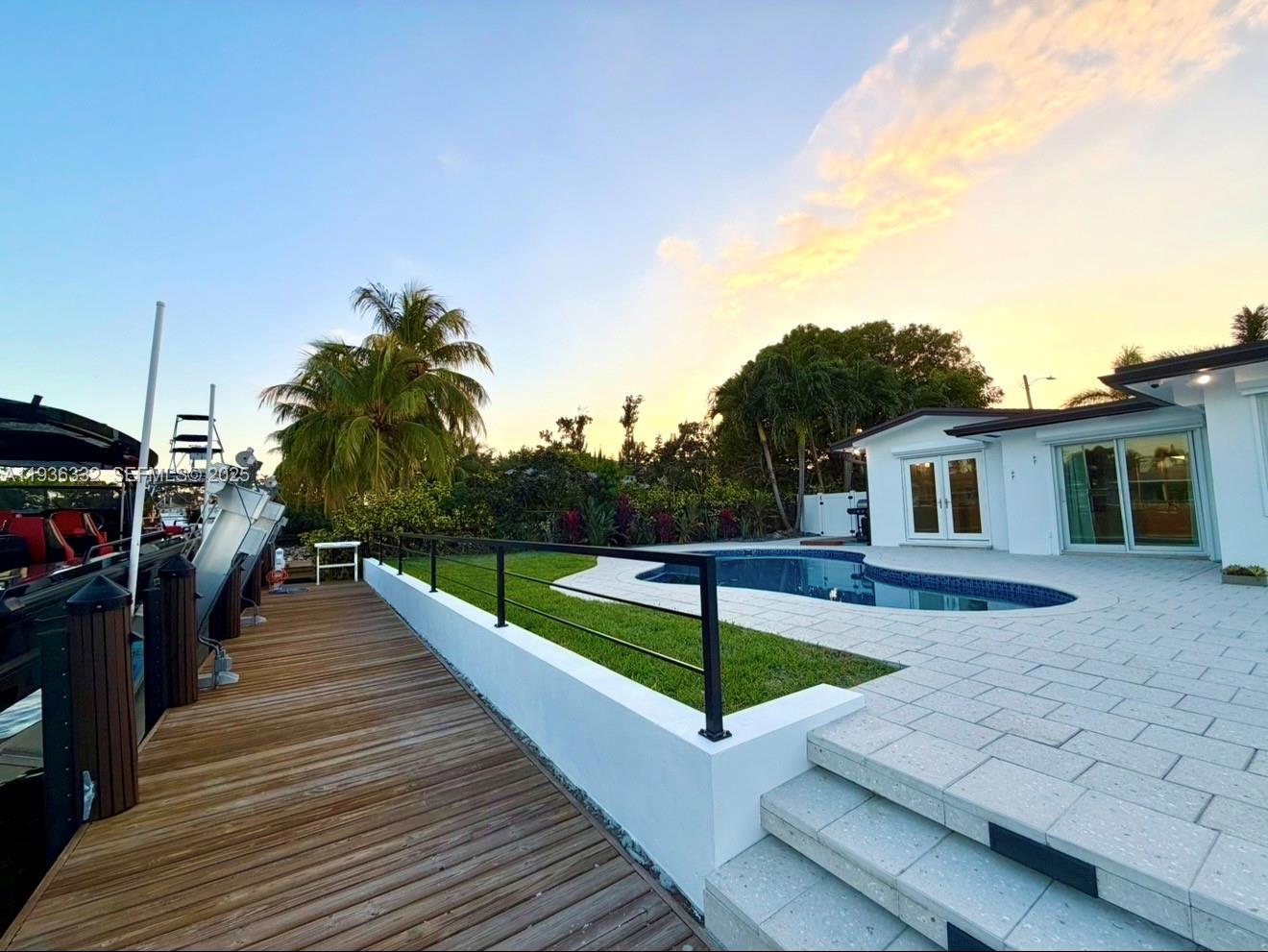 Stunning waterfront exterior at 806 Argonaut Is - Home in Dania Beach