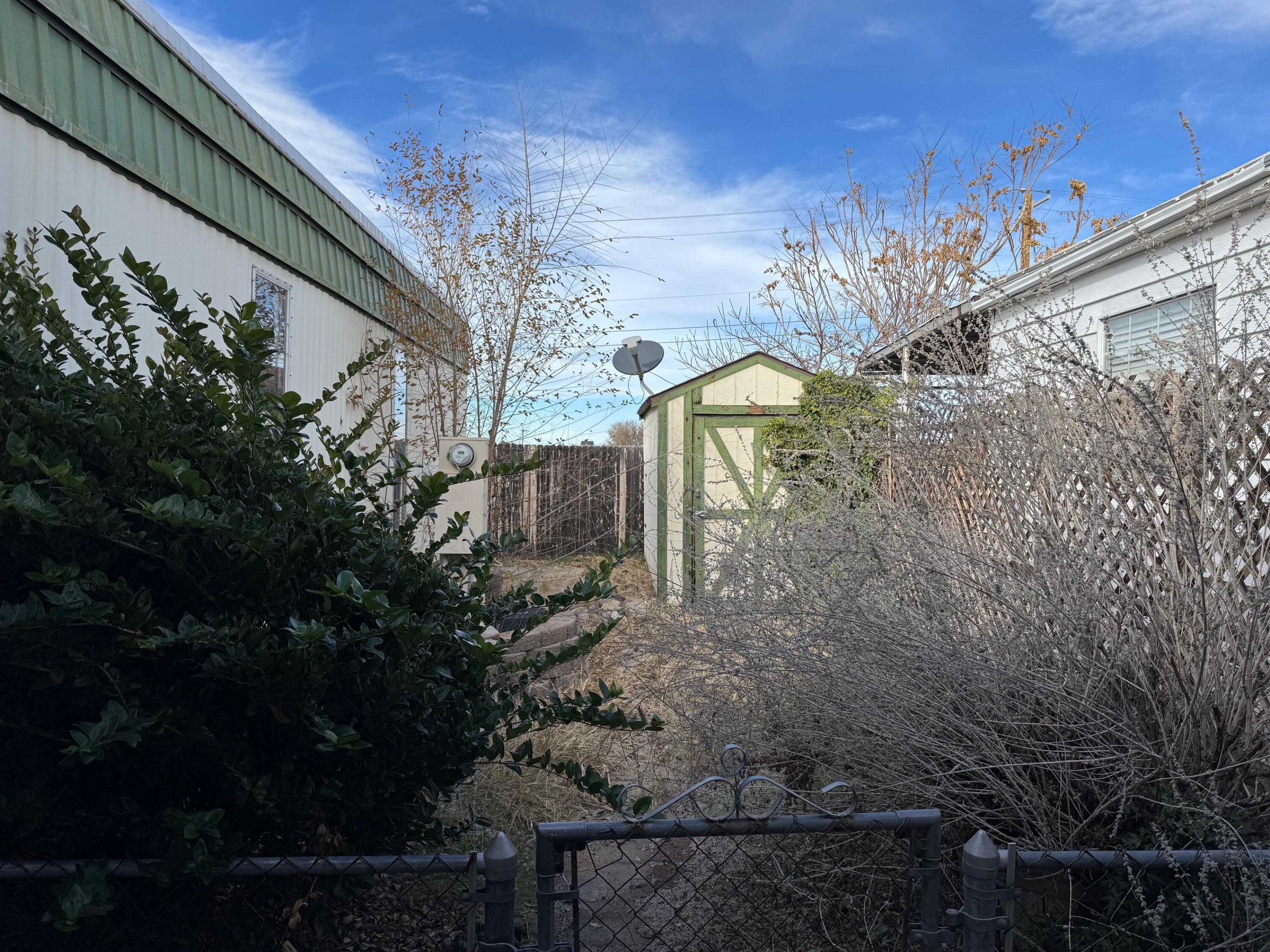 Homes for sale in Albuquerque, NM | 7112 Pan American Ne #20, Albuquerque, NM 87109 | MLS# 1096097